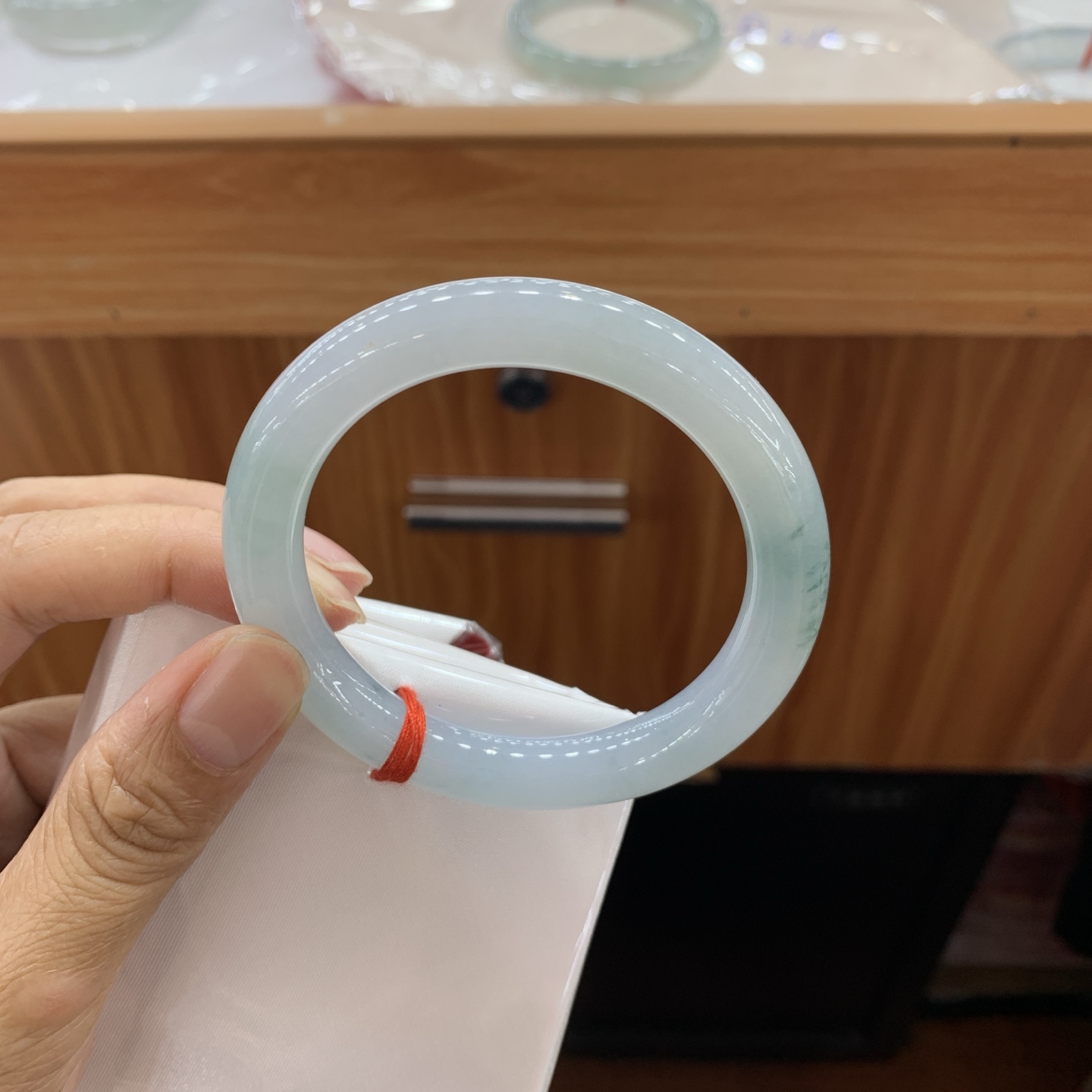 051505GX 飘花圆条翡翠手镯 53-9.7-9.2
