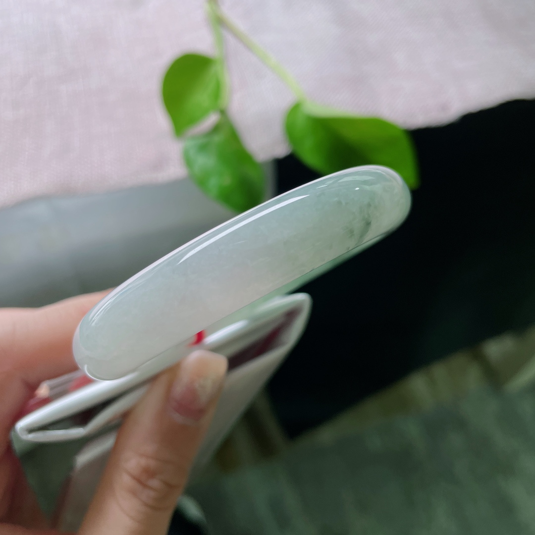 55/12.7/8.7飘花正圈，版型正，厚装饱满，绰约多姿，有棉线，ss52394a