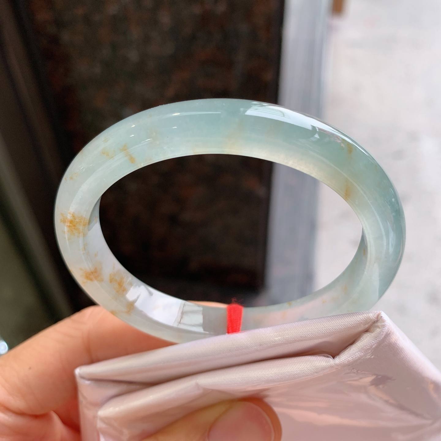 贵妃冰晴黄翡 无裂, 冰润
