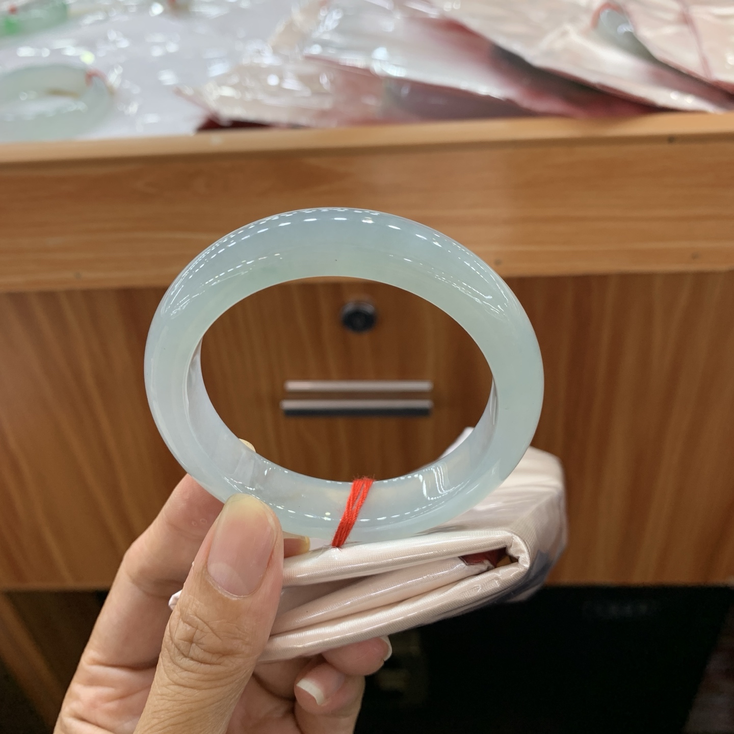 051511MMJ 冰蓝正圈翡翠手镯 55-12.5-8.6
