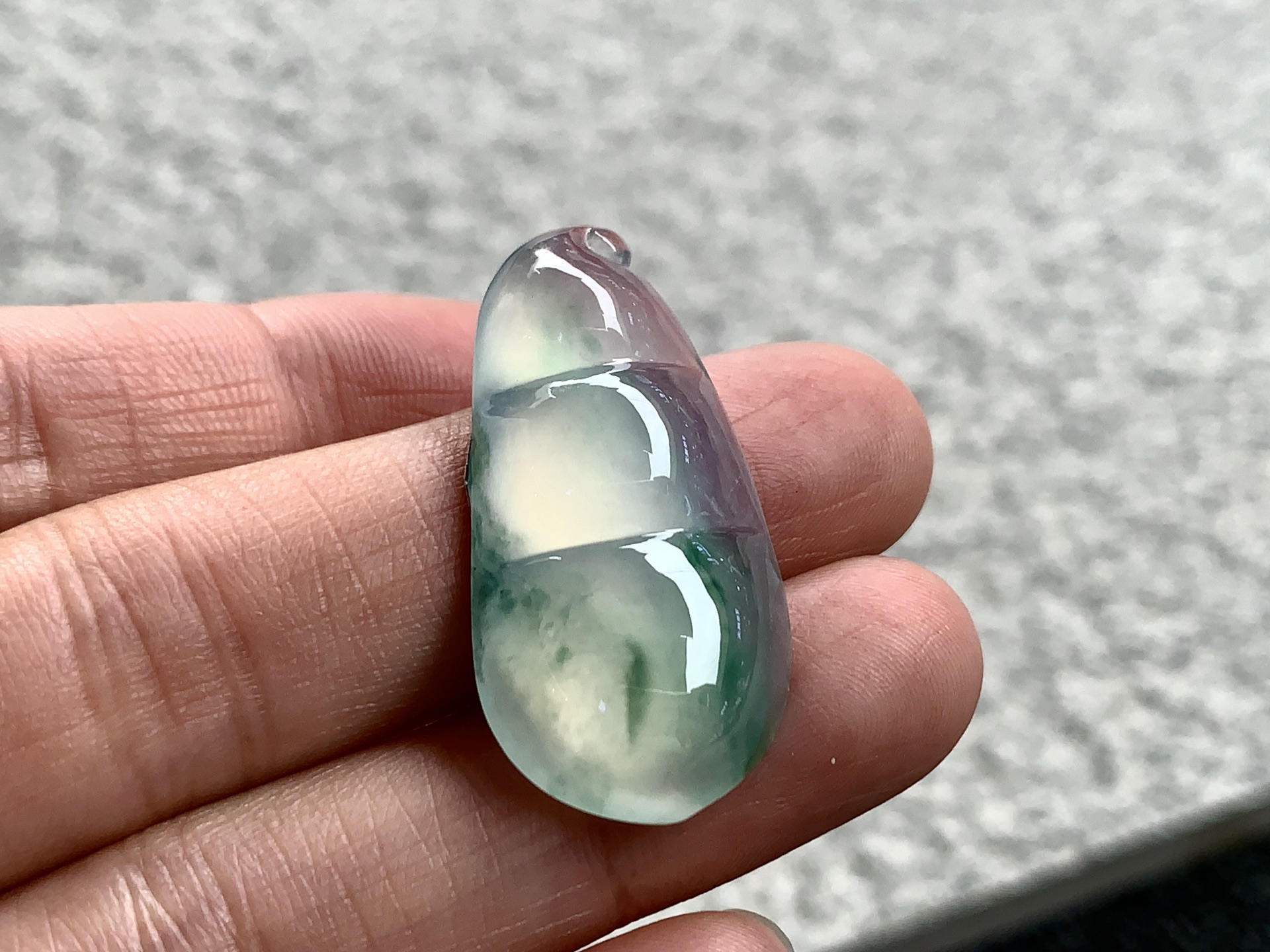 ️ 飘彩福豆，玉质细腻水润 尺寸33.1×16.8×6.1