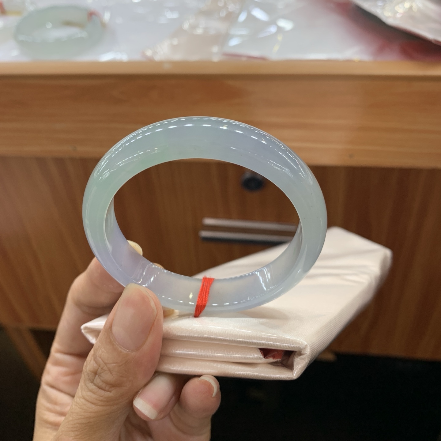 051512MMJ 春彩正圈翡翠手镯 51-11.6-6.8