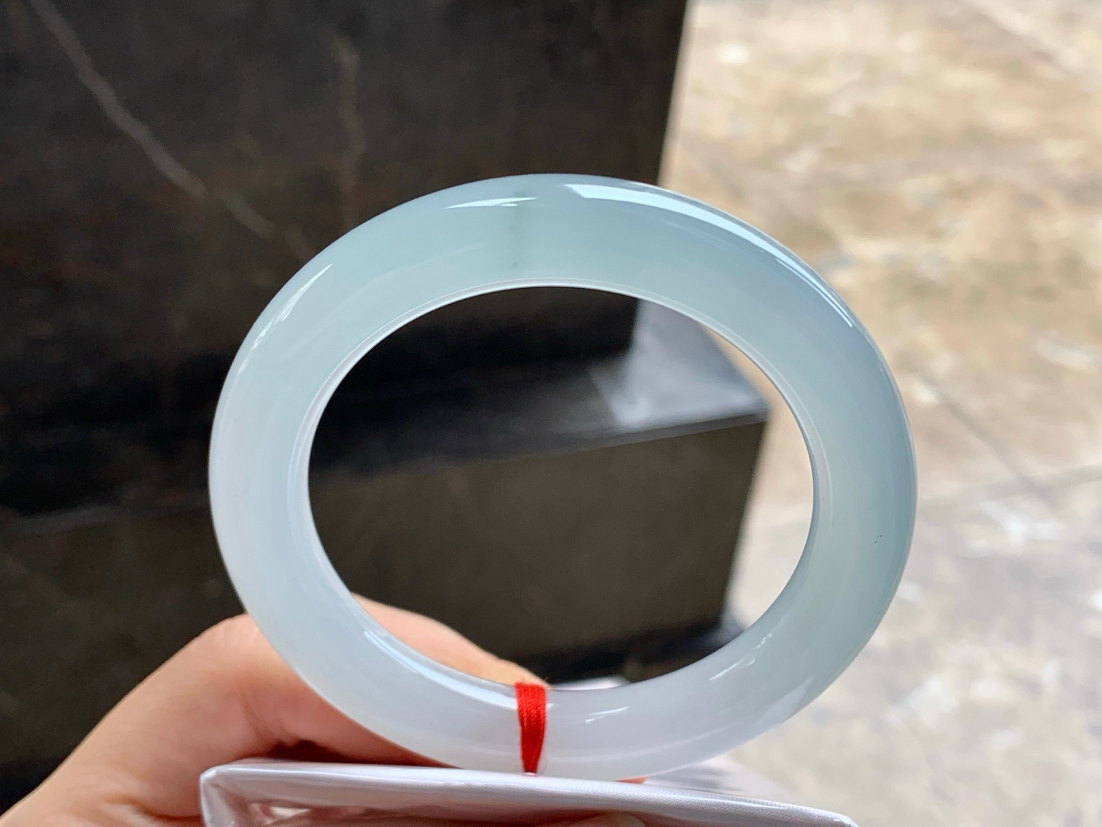 56-10.8

冰种圆条手镯^_^水润冰透 清新