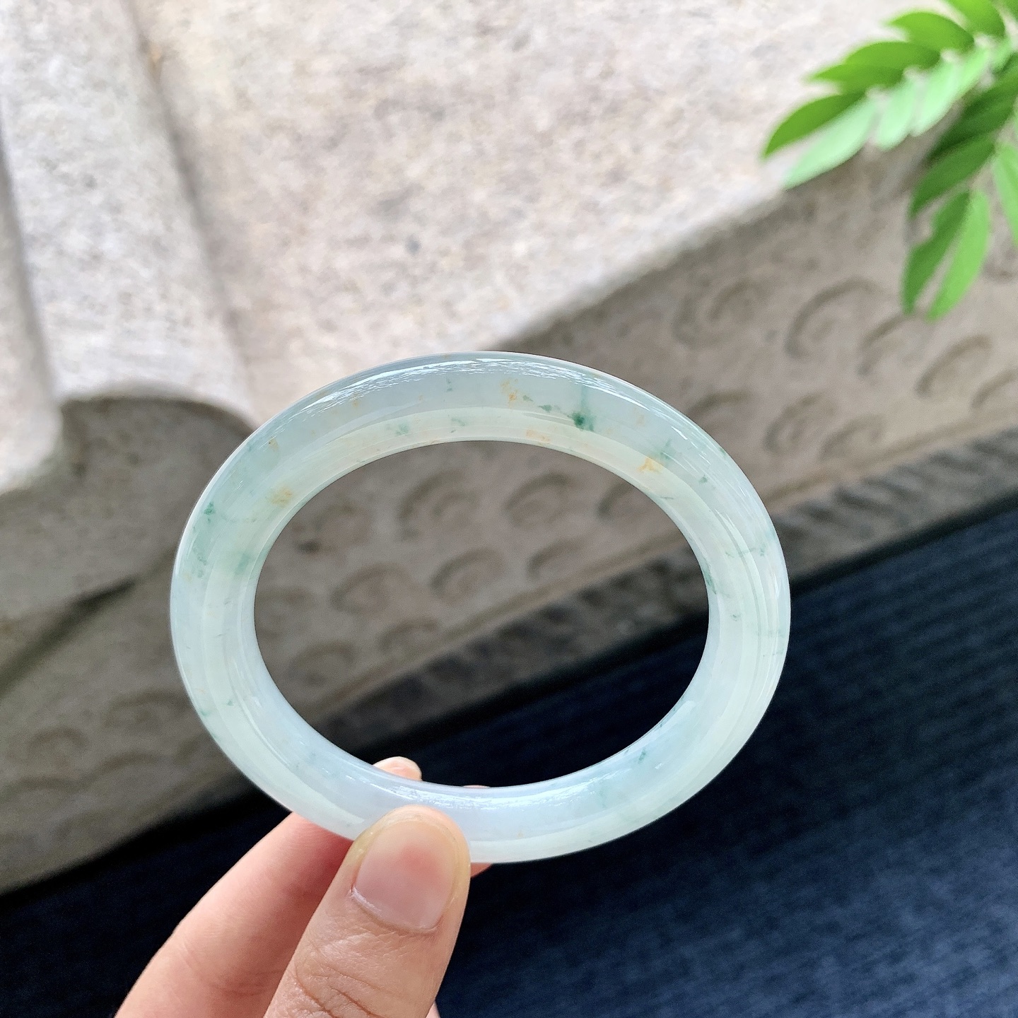 细糯飘花飘黄翡，水润，种老，细腻，无裂