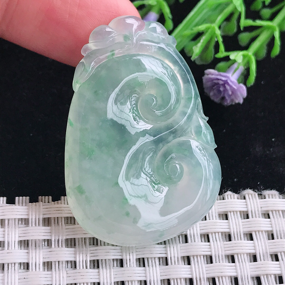 实拍A货翡翠41.8/29/5.6老坑冰种起胶飘花如意吊坠翡翠玉如意挂件