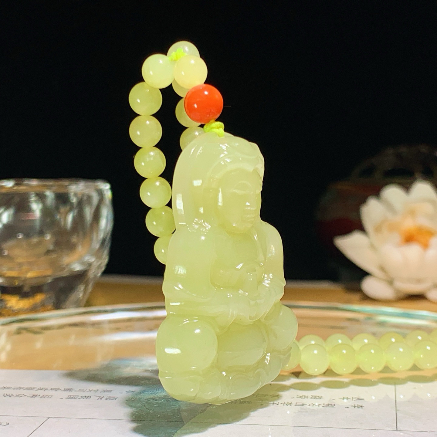 新疆和田玉若羌黄口料立体观音挂件！尺寸48/33/9重58克 玉质细腻油润。手推出油。佩戴高端典雅。