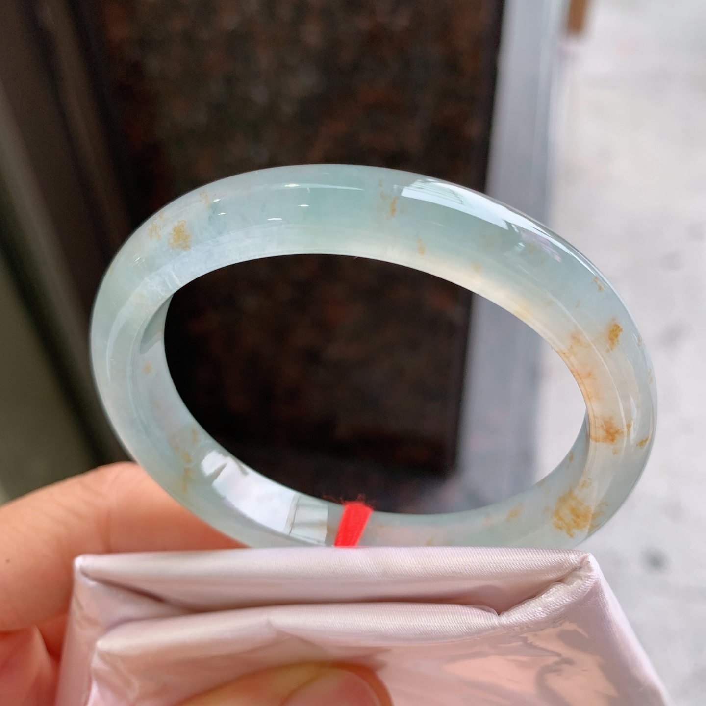 贵妃冰晴黄翡 无裂, 冰润
