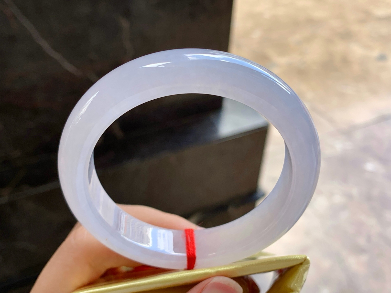 57.5-13-8.9

冰粉紫手镯^_^清新细腻