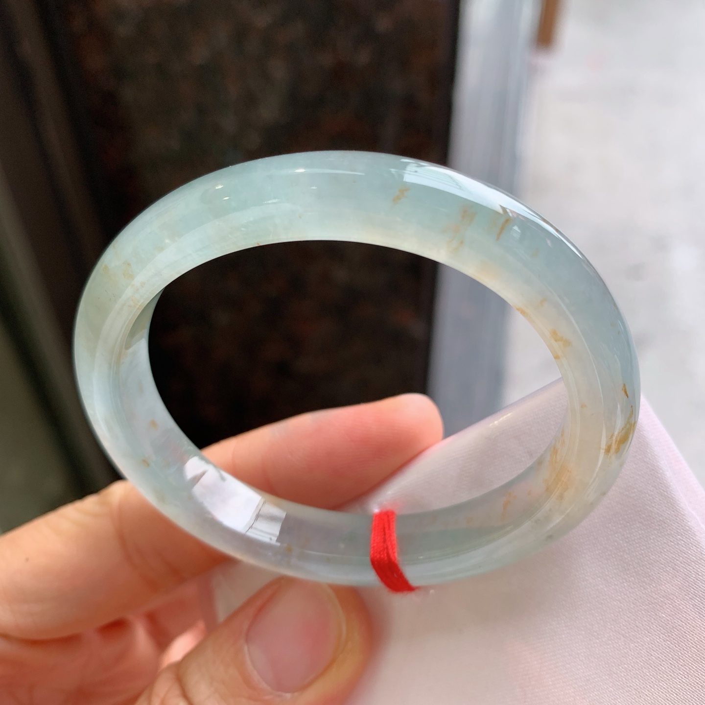 贵妃冰晴黄翡 无裂, 冰润