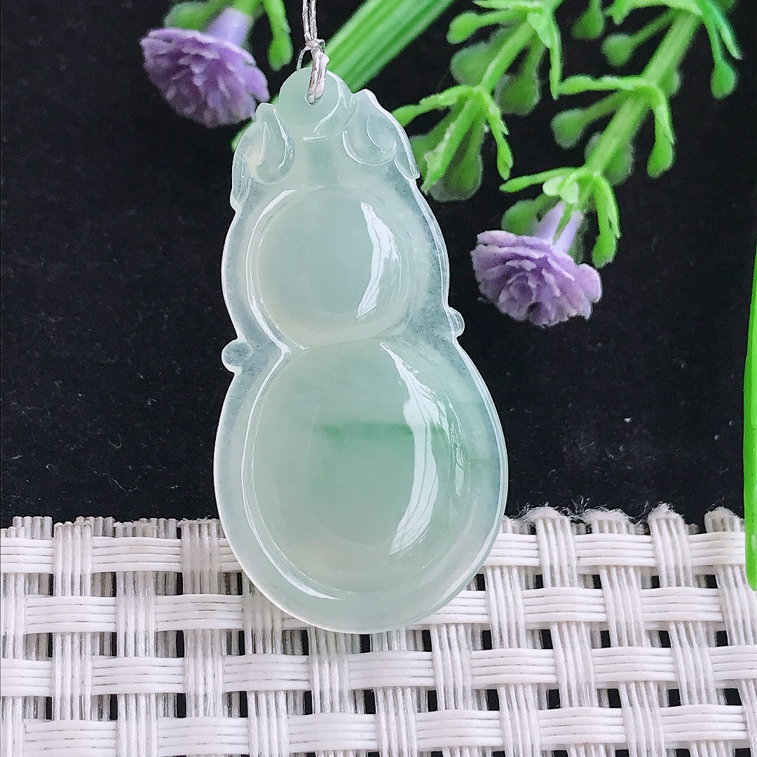 实拍A货翡翠36.9/19.3/5.9老坑冰胶水灵冰晴绿葫芦吊坠翡翠玉牌挂件