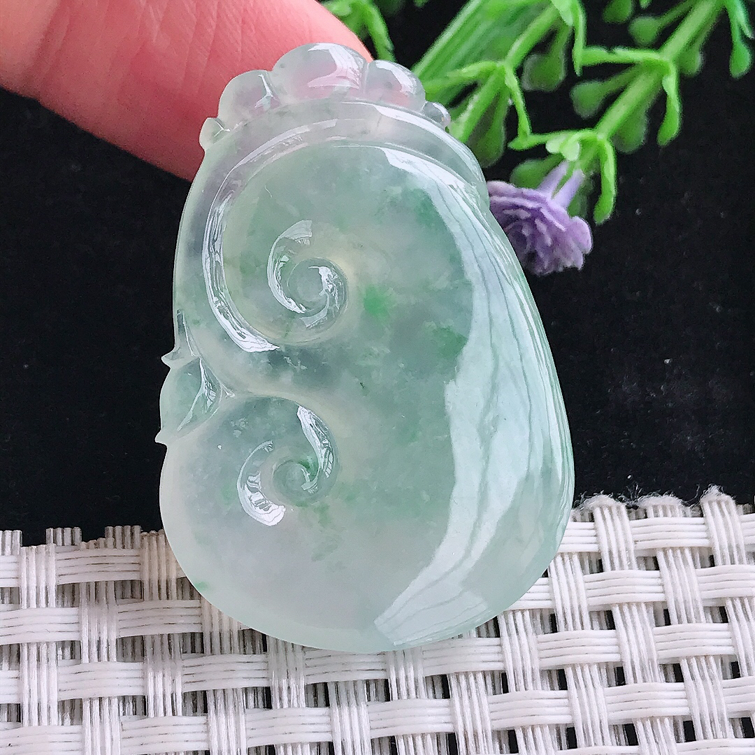 实拍A货翡翠41.8/29/5.6老坑冰种起胶飘花如意吊坠翡翠玉如意挂件