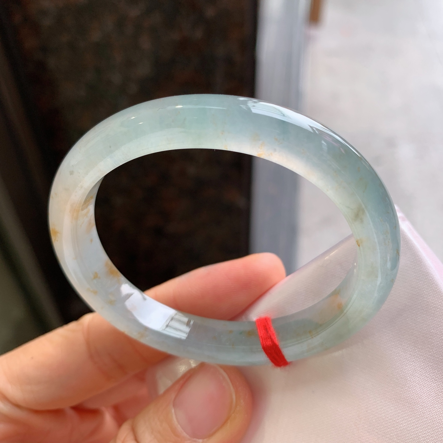 贵妃冰晴黄翡 无裂, 冰润