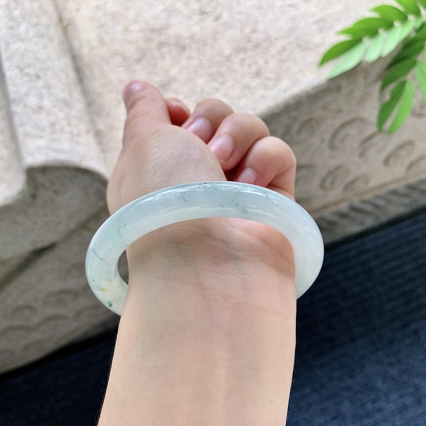 细糯飘花飘黄翡，水润，种老，细腻，无裂