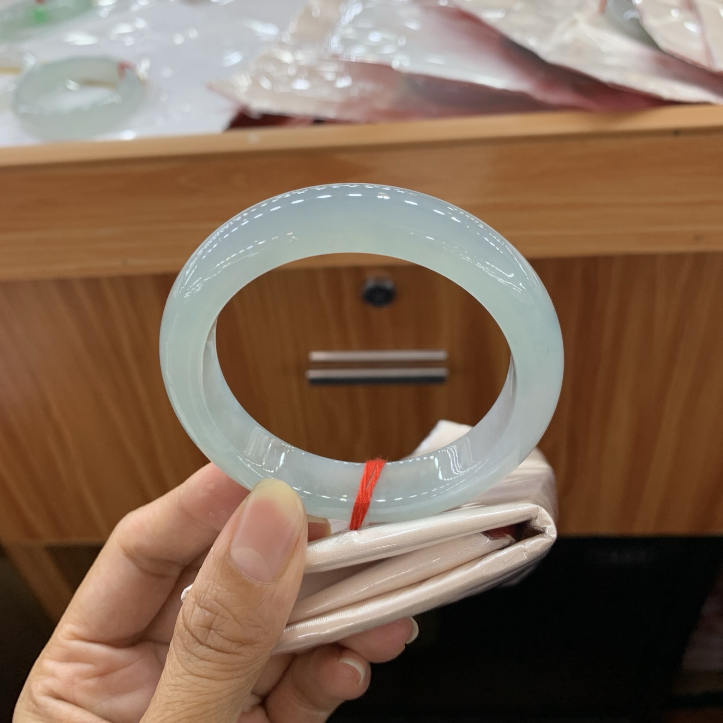 051511MMJ 冰蓝正圈翡翠手镯 55-12.5-8.6