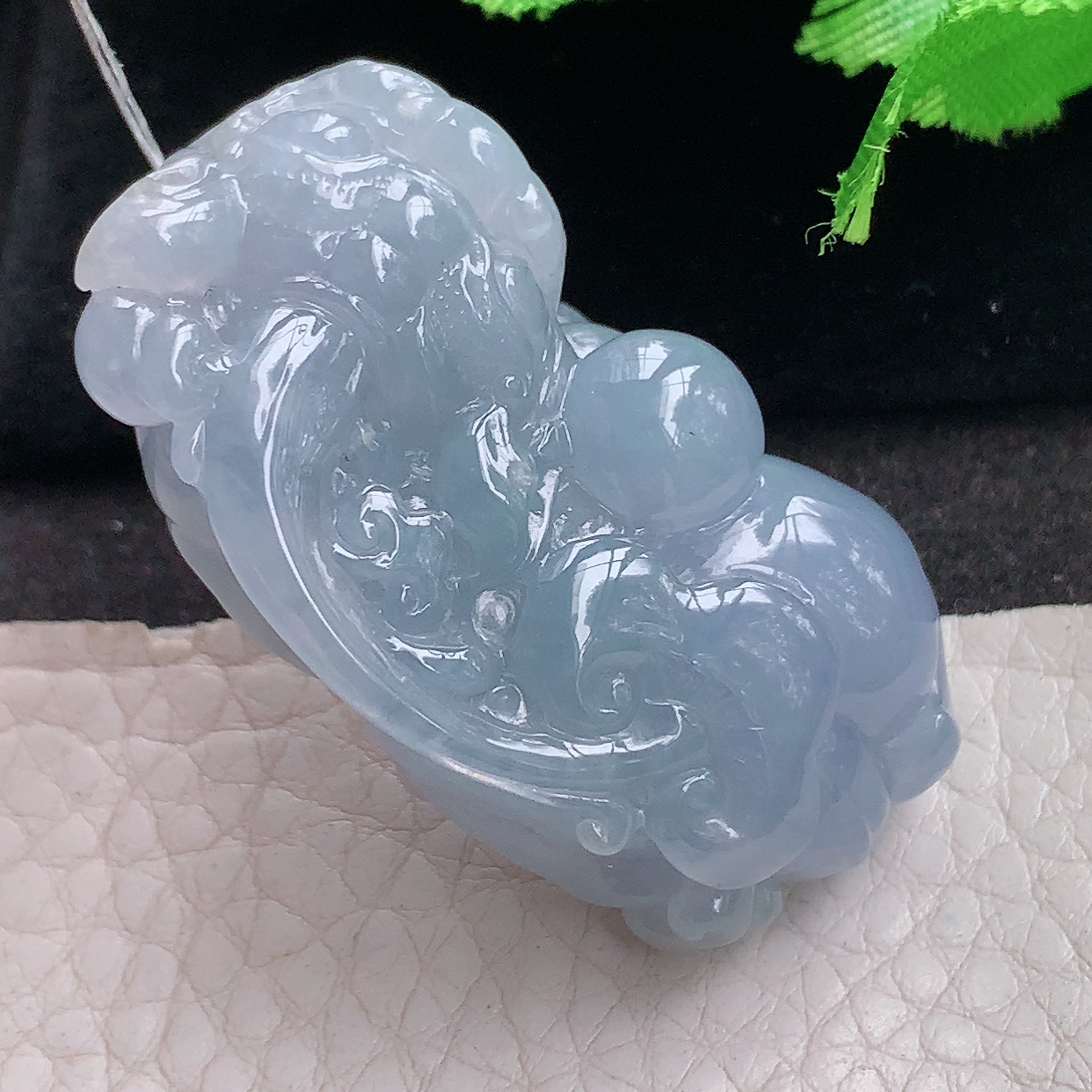 Qxm实拍45.8*23.2*15.3天然缅甸翡翠a货冰紫招财貔貅吊坠吉祥瑞兽霸王貔貅
