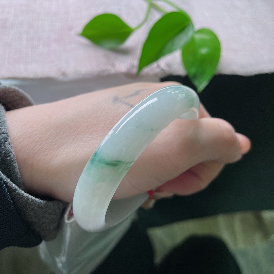 飘花贵妃，水头好，种老，花开富贵，简约大方，有纹，ss50655a