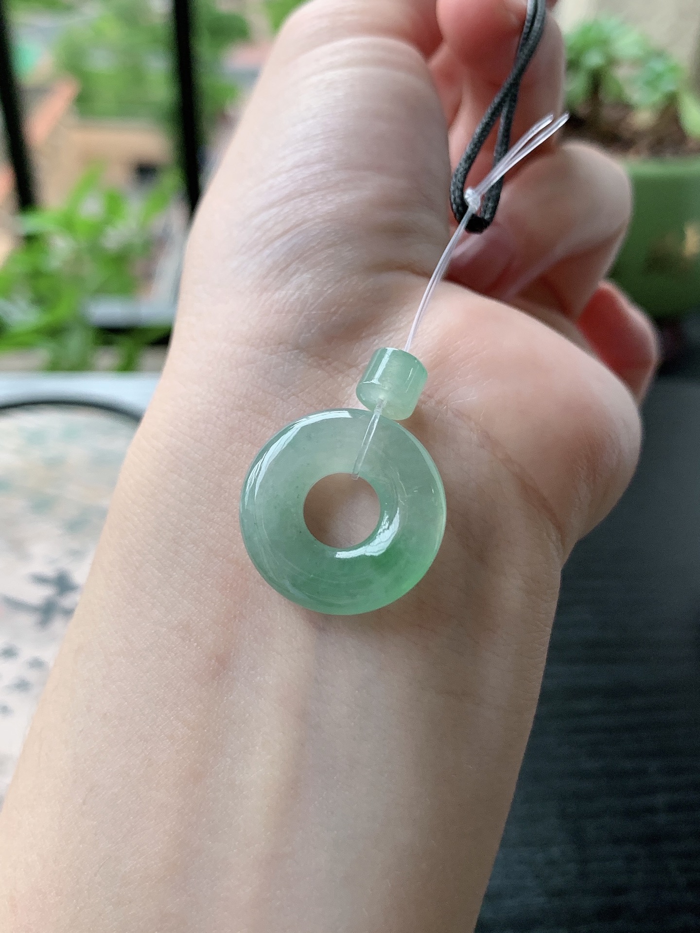 老坑冰种胶感飘绿平安环吊坠 裸石尺寸:21.8-5mm