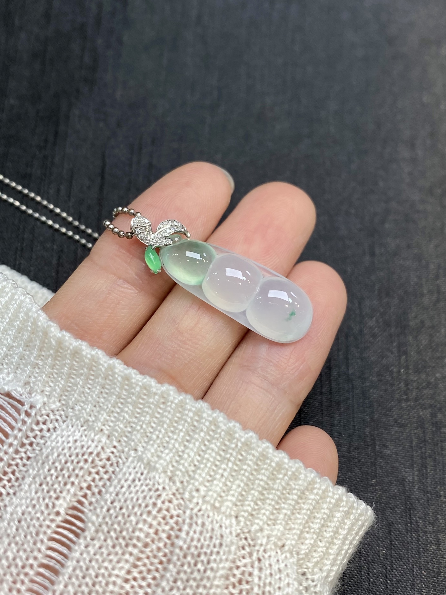 福豆吊坠·金 整·32.1-9.8-6mm 裸·26.3-9.8-6mm
