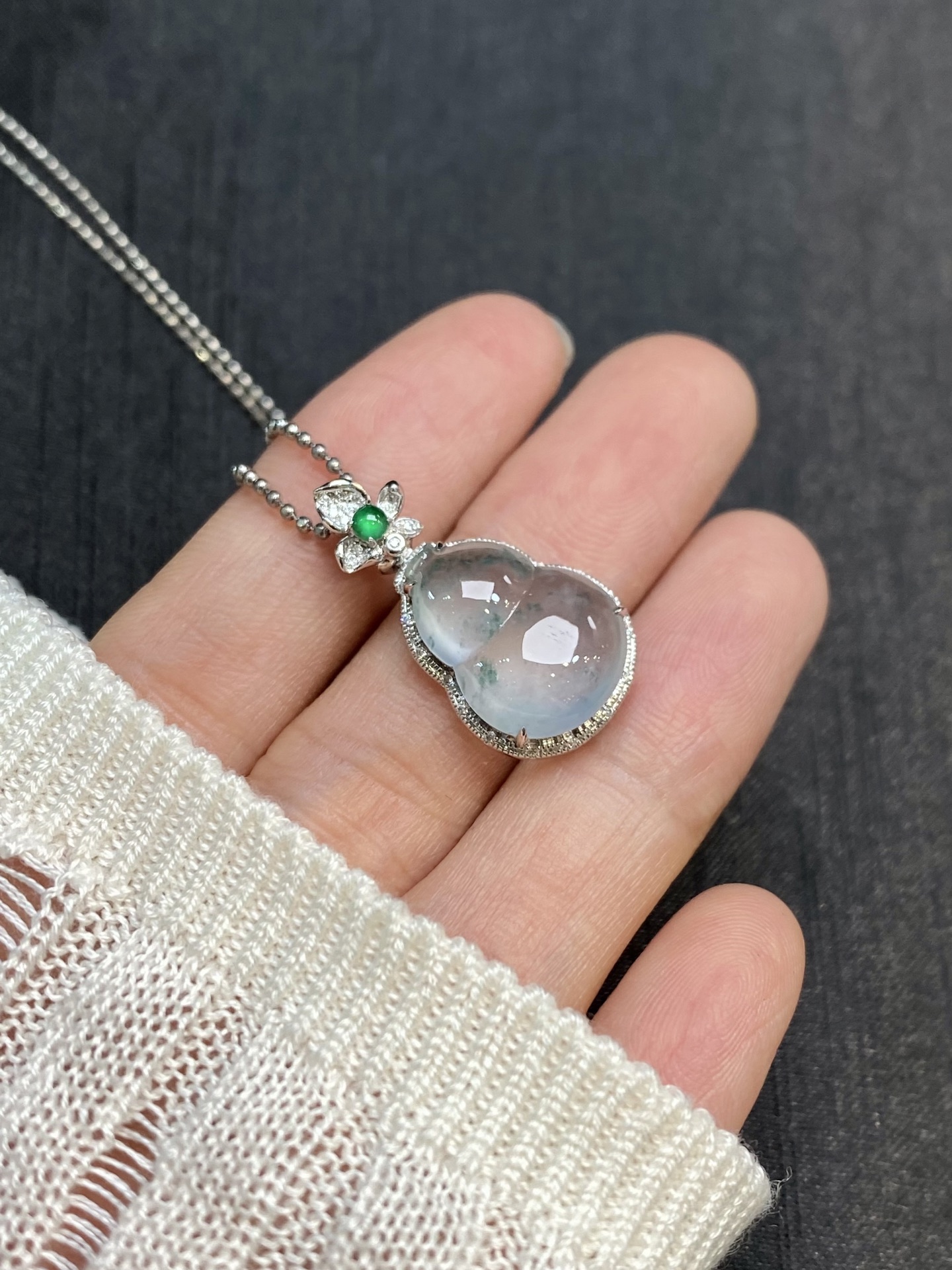 高冰飘花葫芦吊坠·金 整·25.4-13.8-7.9mm 裸·16.1-12.1-4.2mm