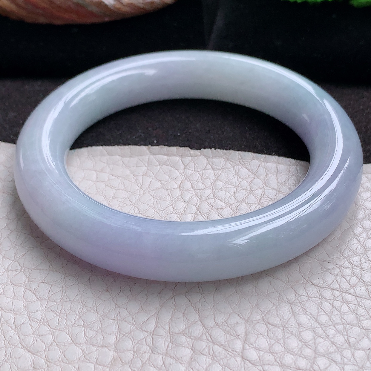 ee实拍54*12*11.5胖圆镯 缅甸翡翠玉手镯 精美紫罗兰胶感圆条玉手环