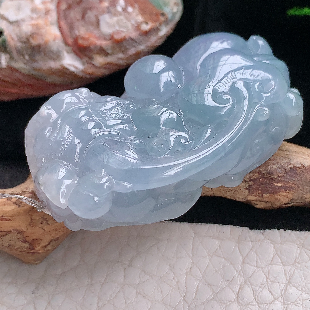 Qxm实拍45.8*23.2*15.3天然缅甸翡翠a货冰紫招财貔貅吊坠吉祥瑞兽霸王貔貅