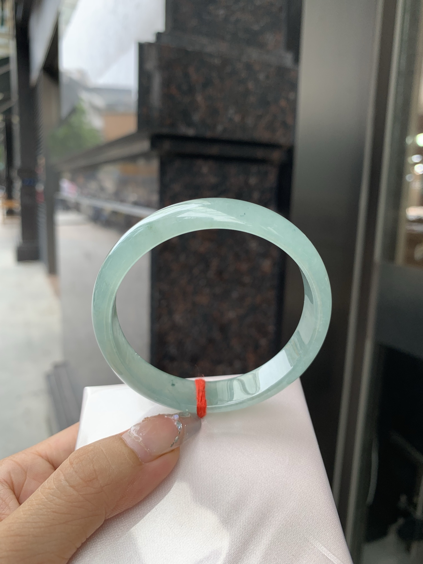 冰油青正圈 57.7-5.8-12.6 0517-2A113 打灯棉线，底妆冰润，青黛色晕染如江南烟雨