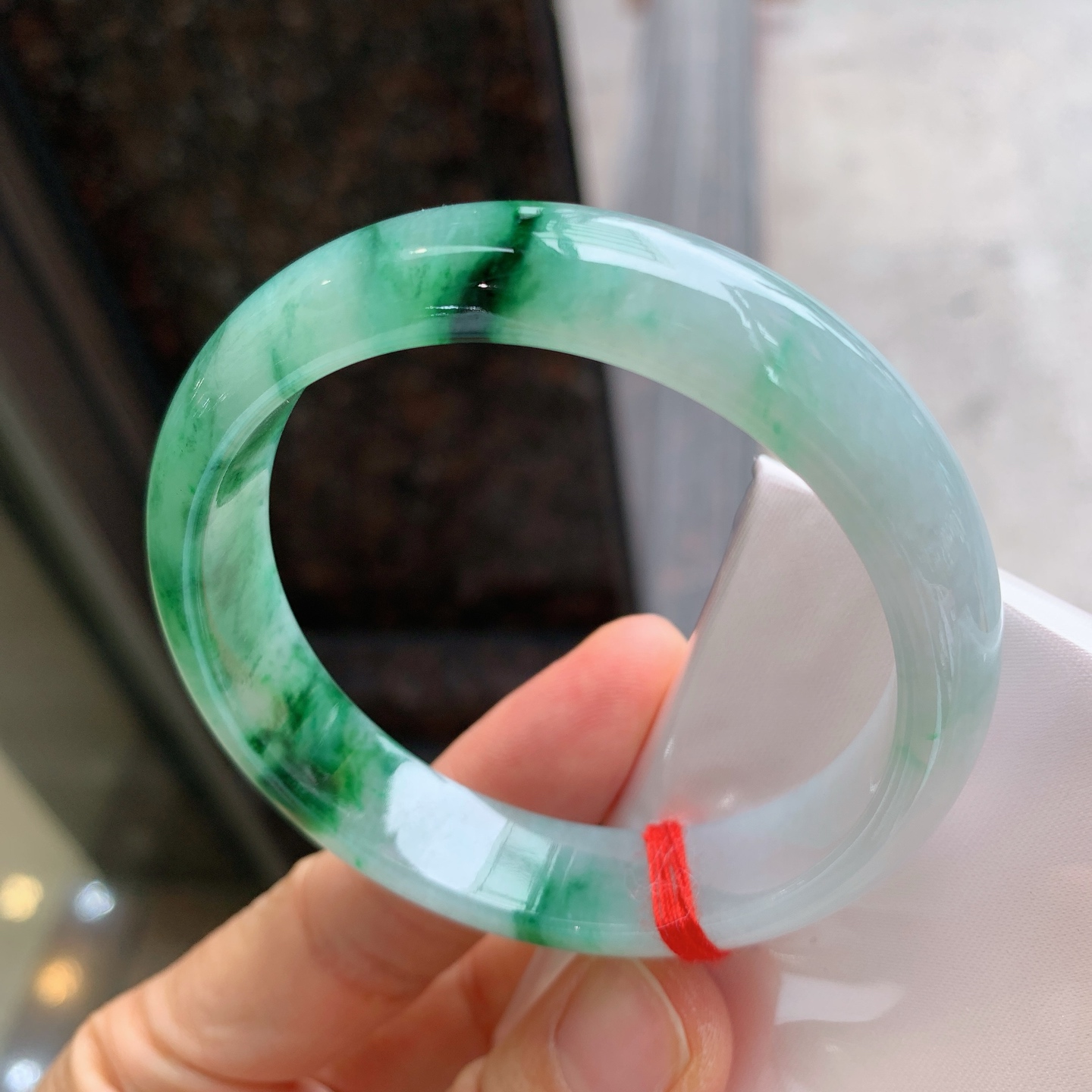 正圈飘绿 无裂 细腻