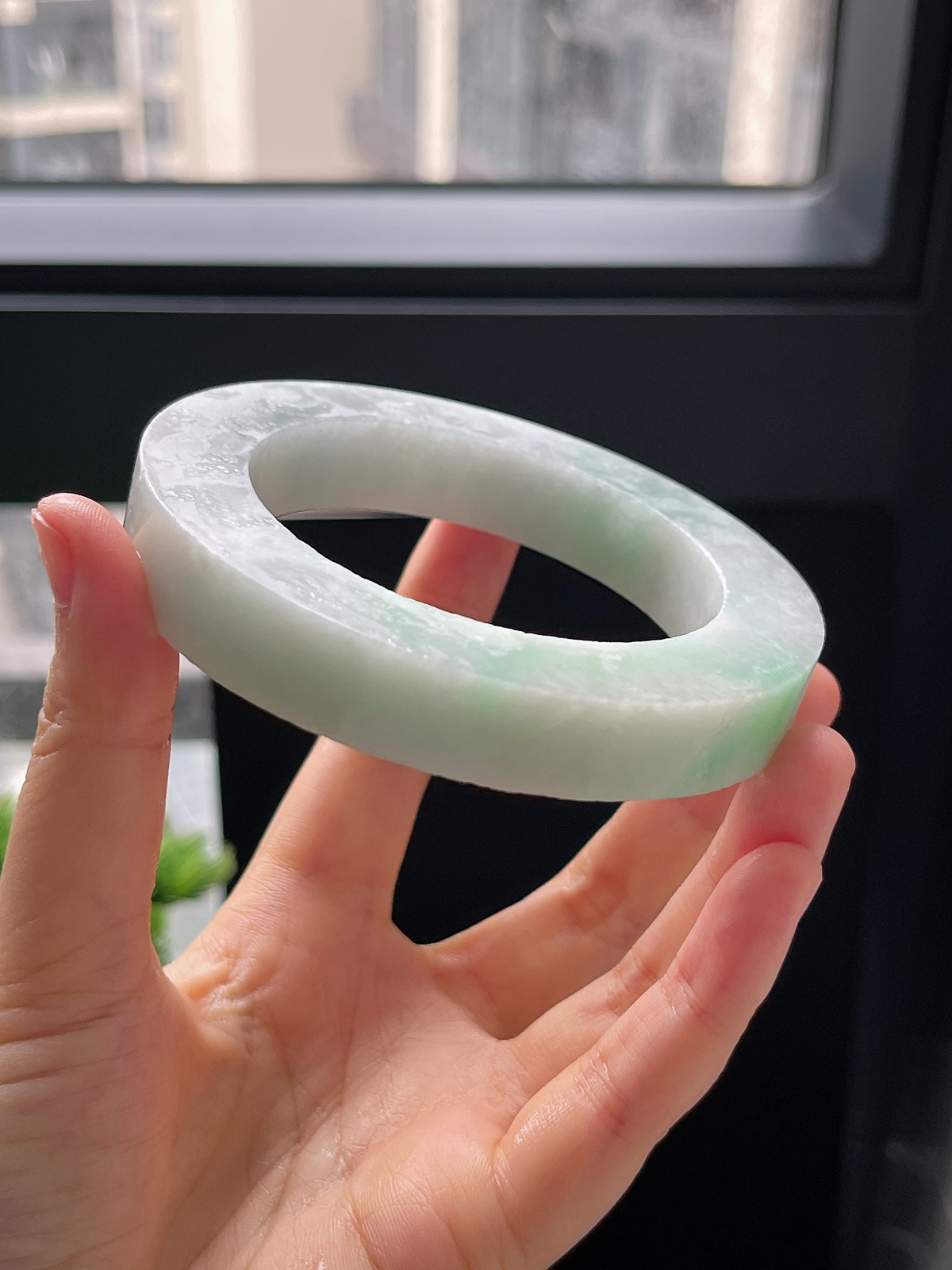 翡翠毛胚，⭕️正圈最大做67，圆条最大做63；最小做58.4