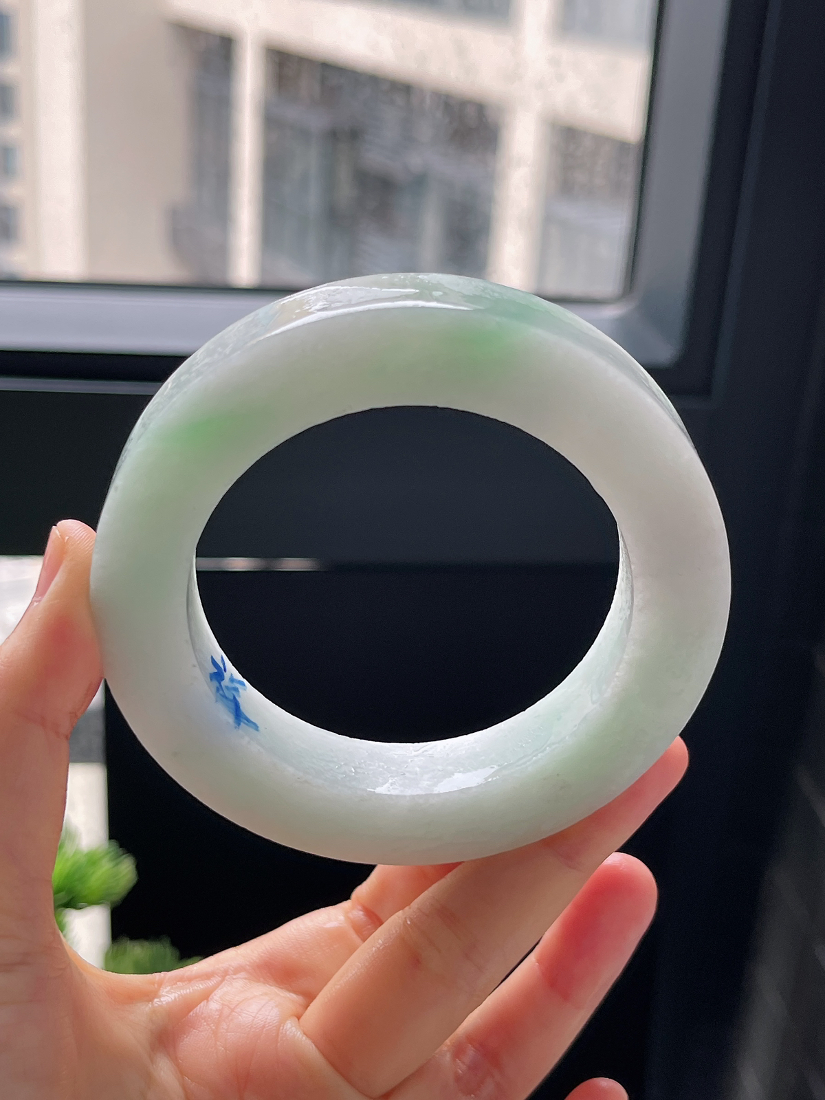 翡翠毛胚，⭕️正圈最大做67，圆条最大做63；最小做57.7