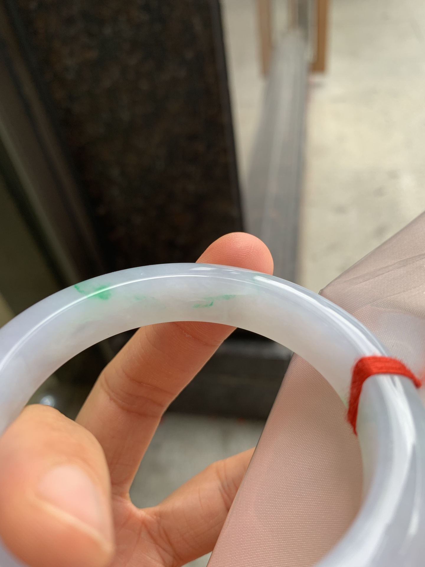 正圈冰紫飘绿 有纹 尺寸：55/11.8/8.9 细腻