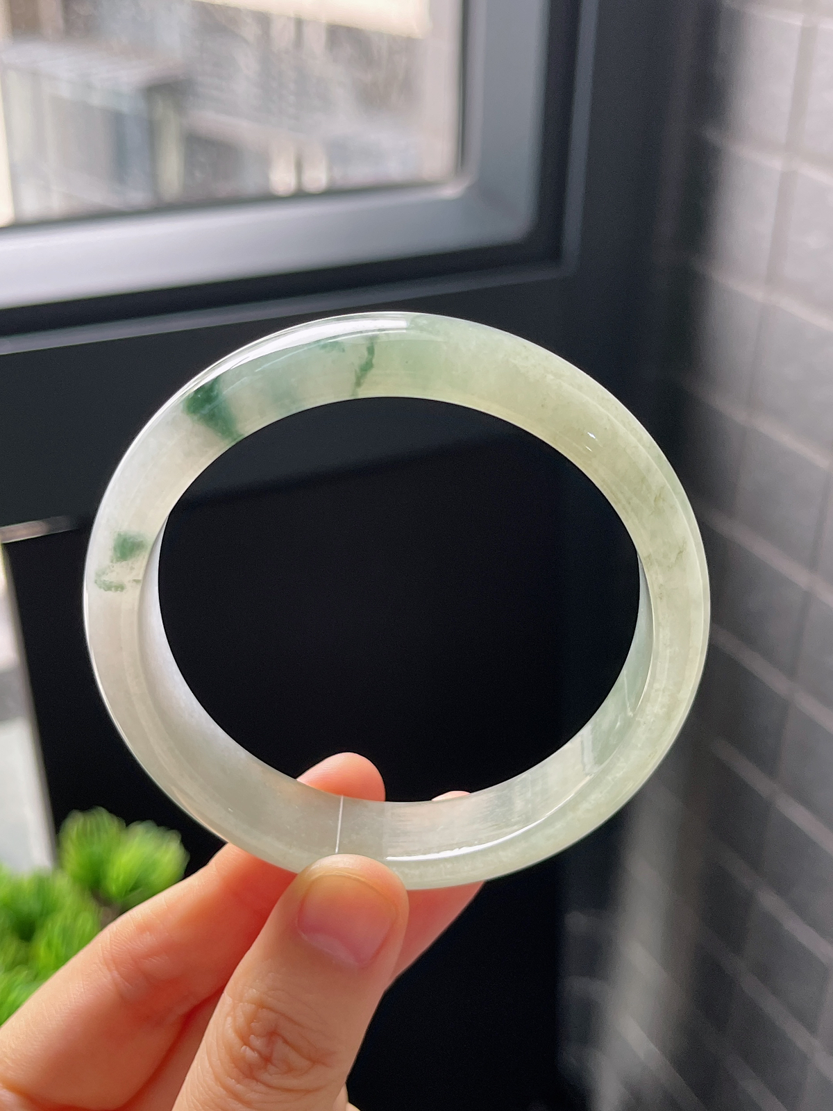 正圈58圈口，翡翠冰糯种飘花手镯