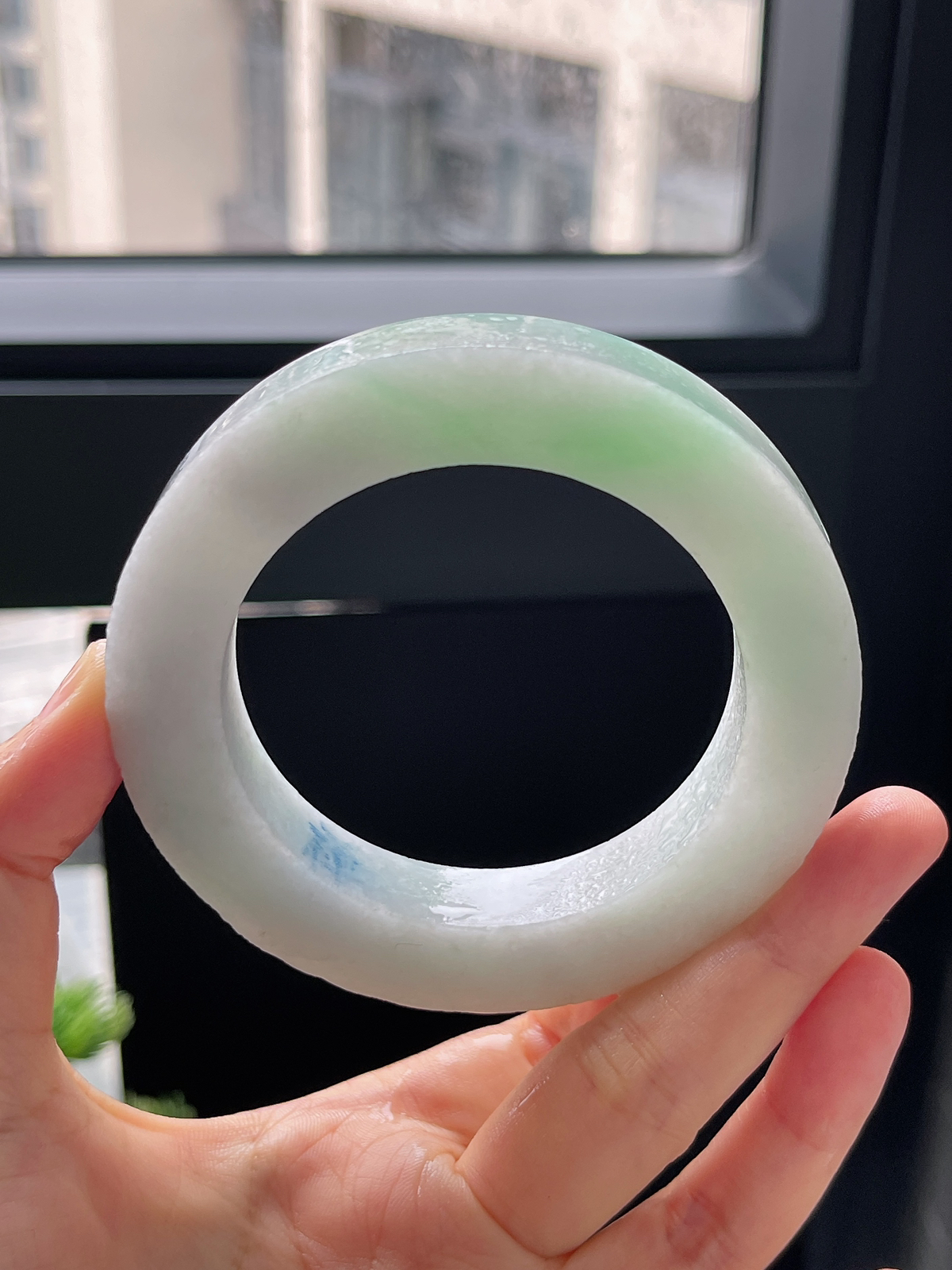 翡翠毛胚，⭕️正圈最大做64，圆条最大做60；最小做56