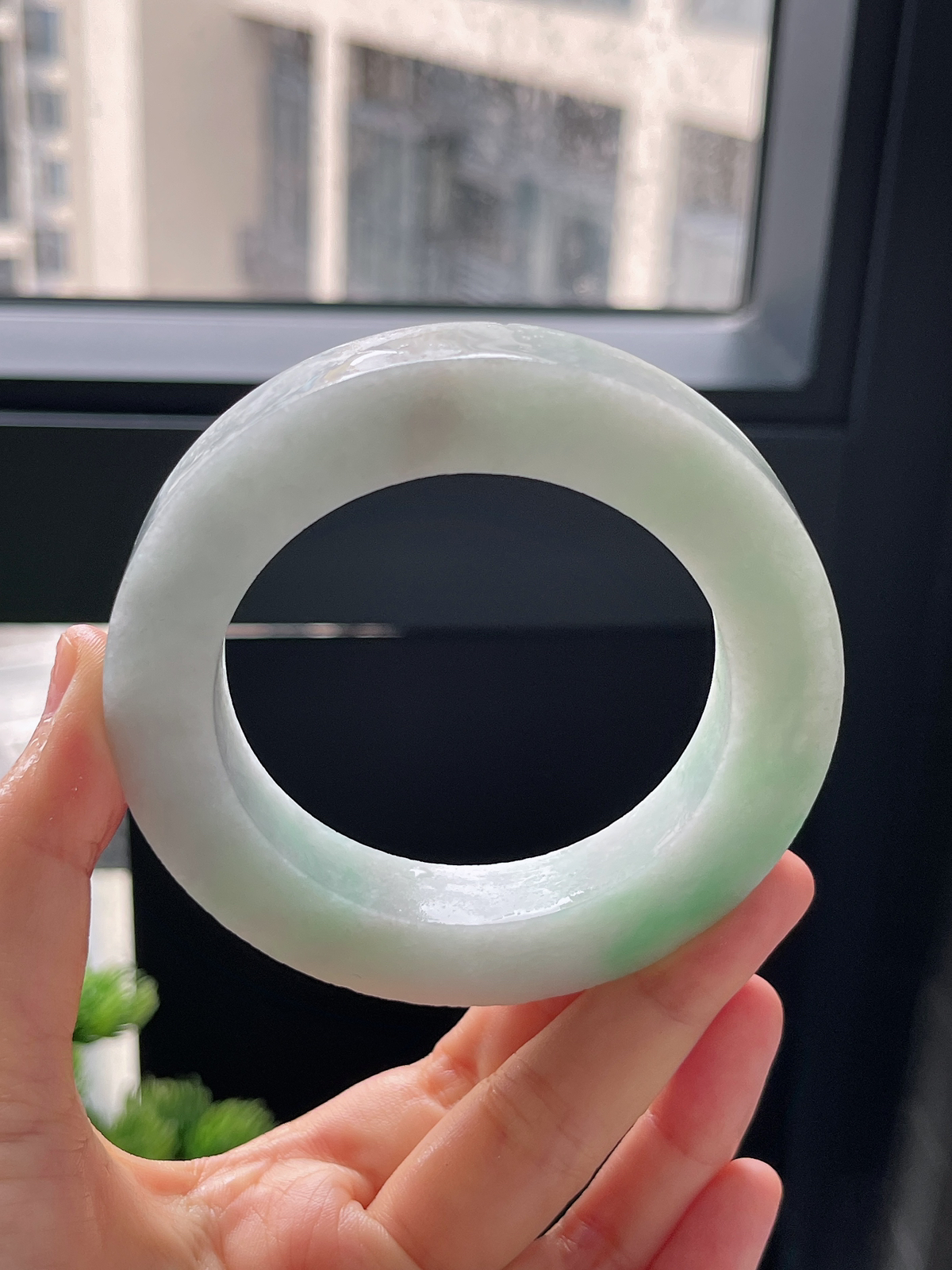 翡翠毛胚，⭕️正圈最大做67，圆条最大做63；最小做58.4