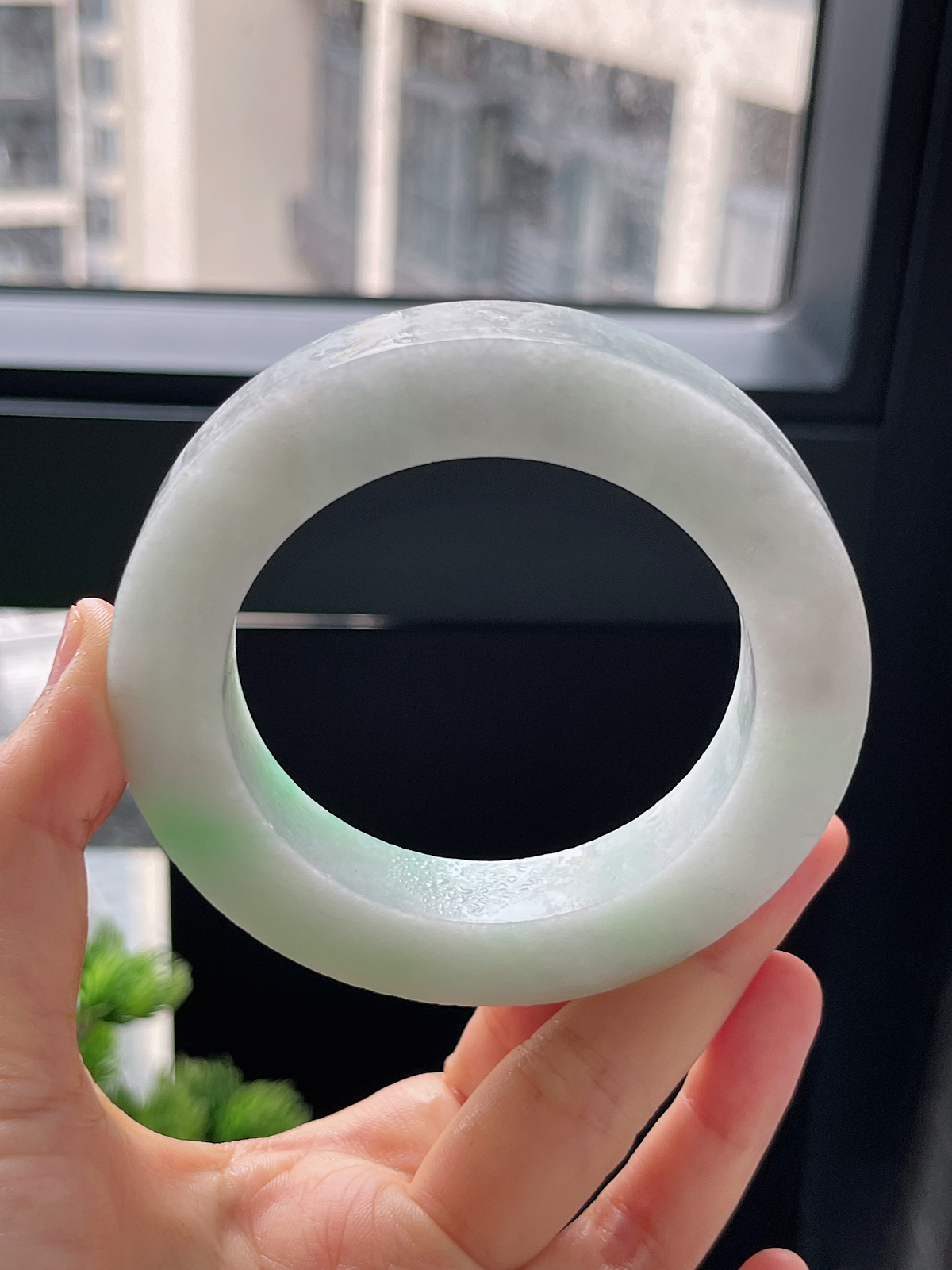 翡翠毛胚，⭕️正圈最大做68，圆条最大做64；最小做58