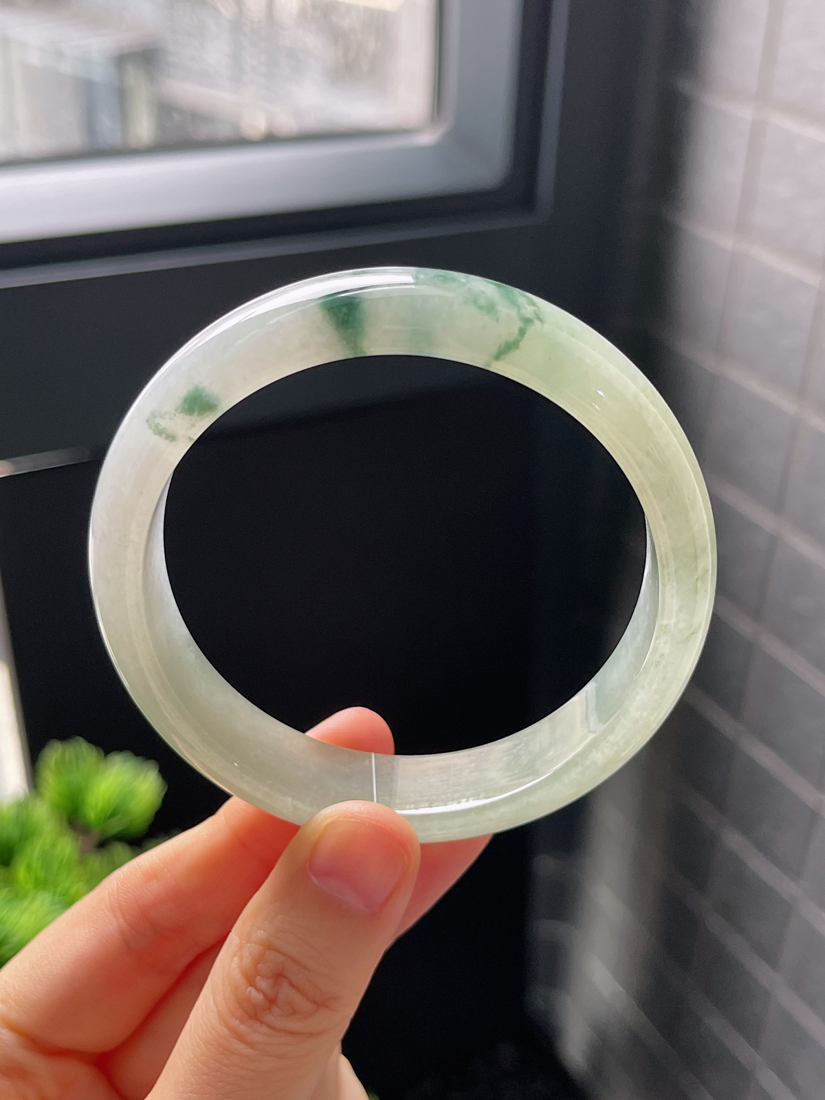 正圈58圈口，翡翠冰糯种飘花手镯
