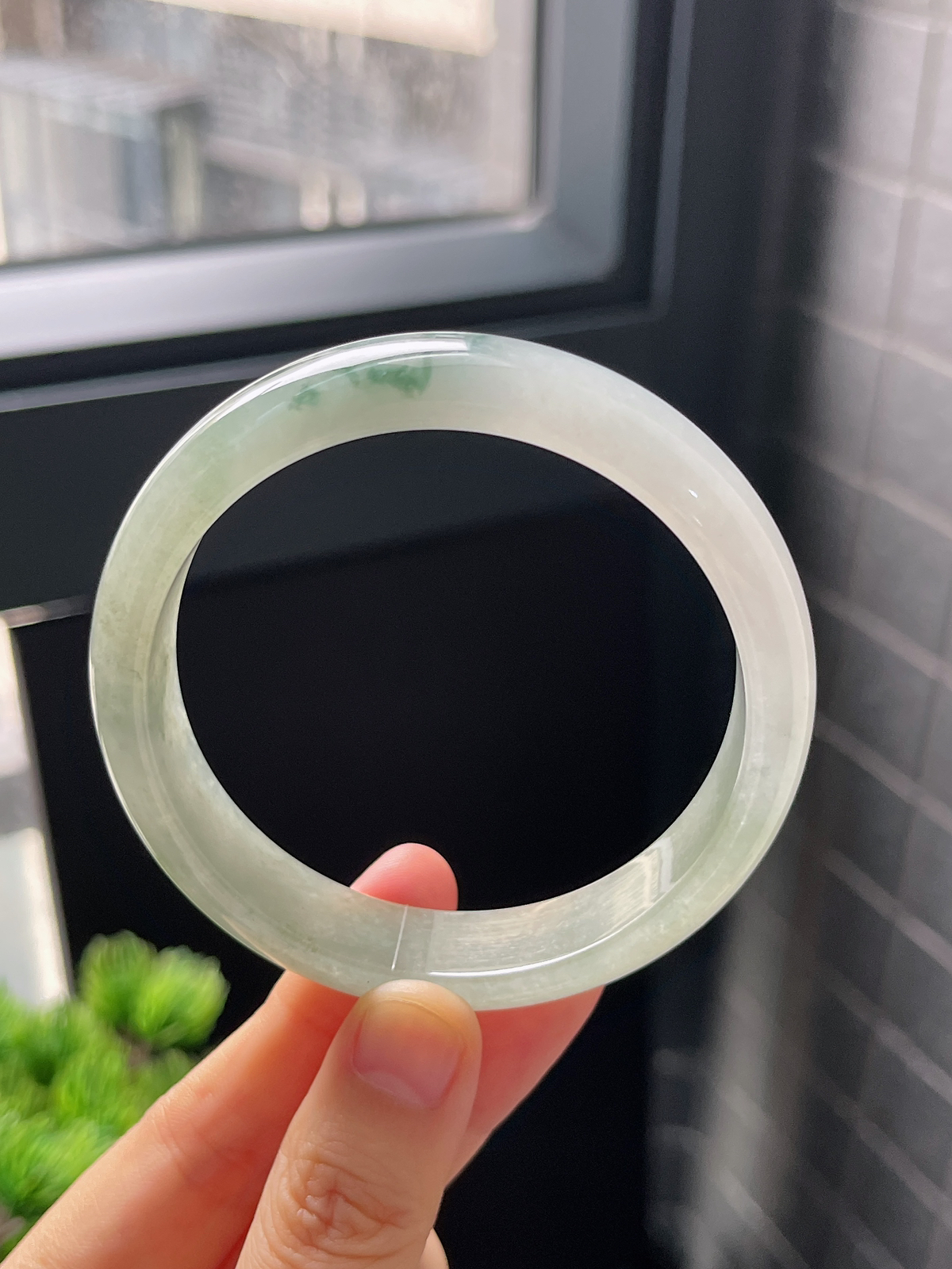 正圈58圈口，翡翠冰糯种飘花手镯