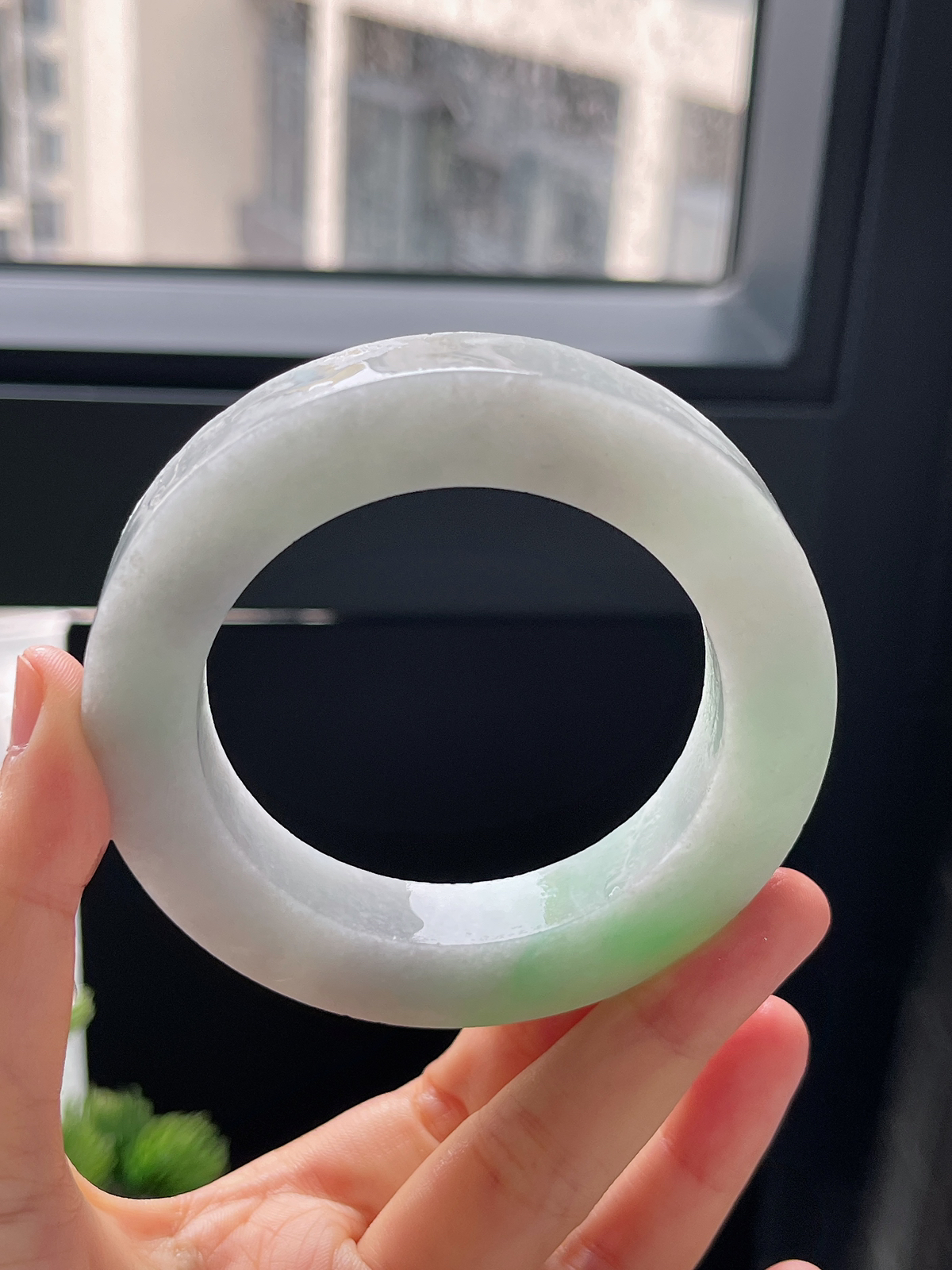 翡翠毛胚，⭕️正圈最大做64，圆条最大做60；最小做56