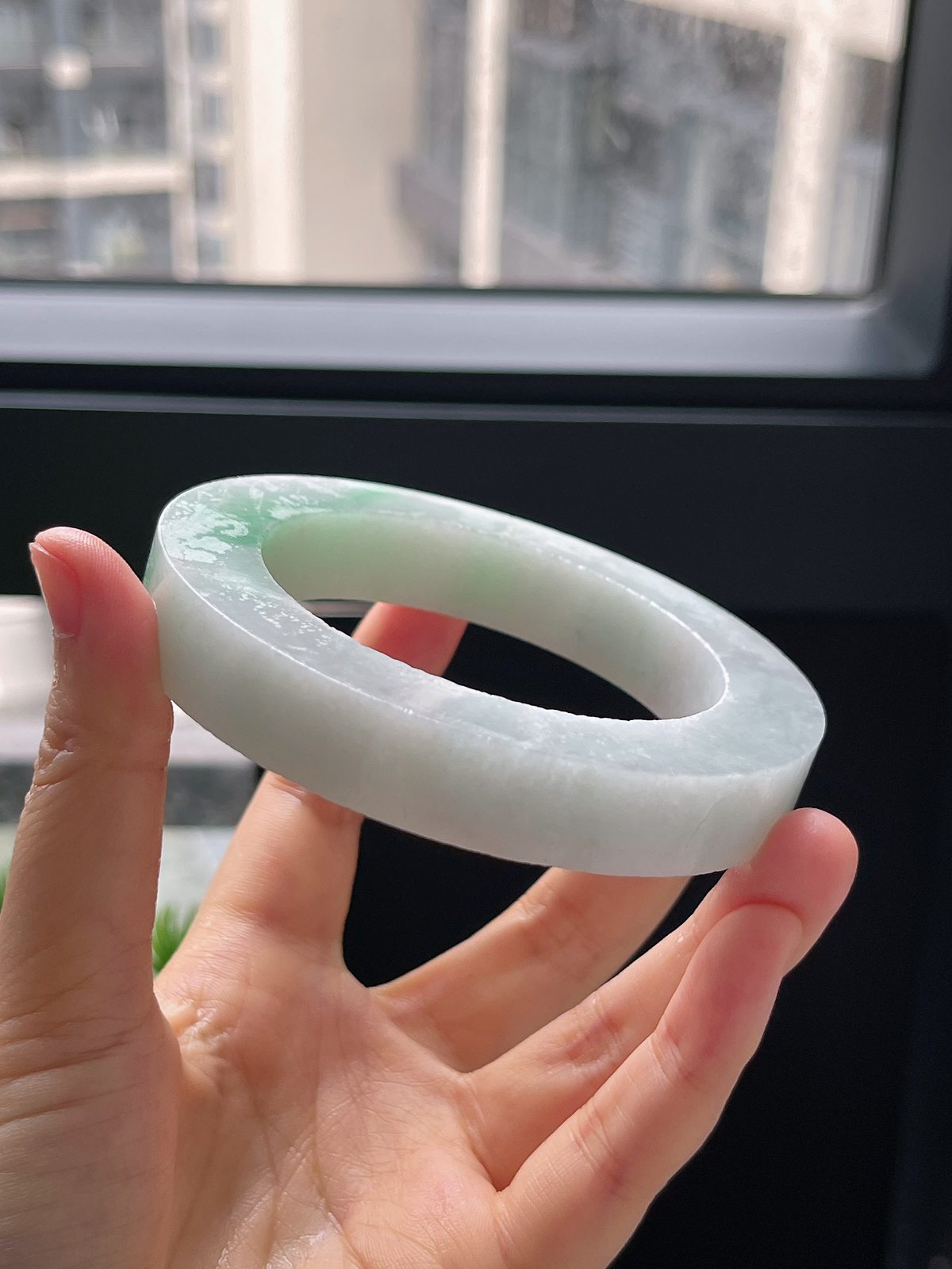 翡翠毛胚，⭕️正圈最大做68，圆条最大做64；最小做58