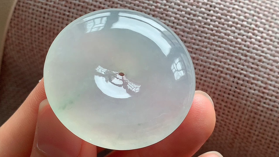 天然翡翠，冰胶平安扣，尺寸36.9-7 ac517
