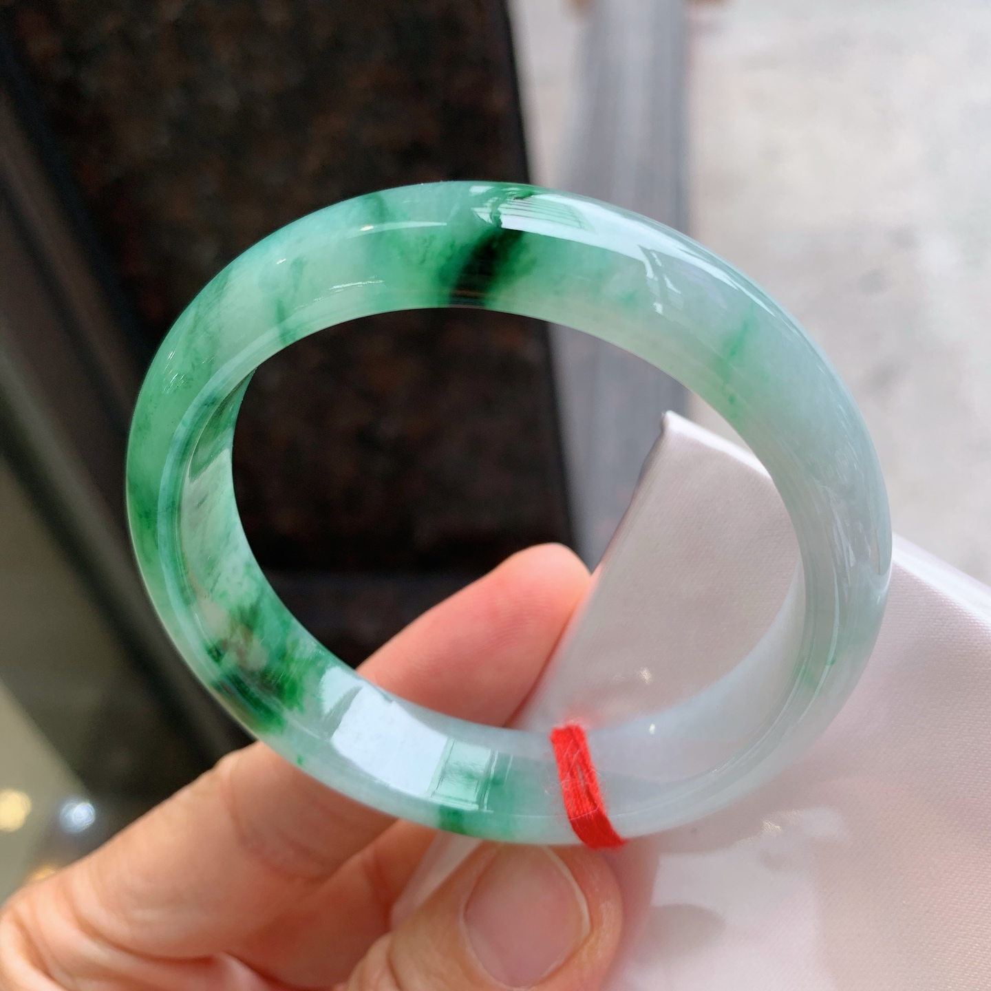 正圈飘绿 无裂 细腻