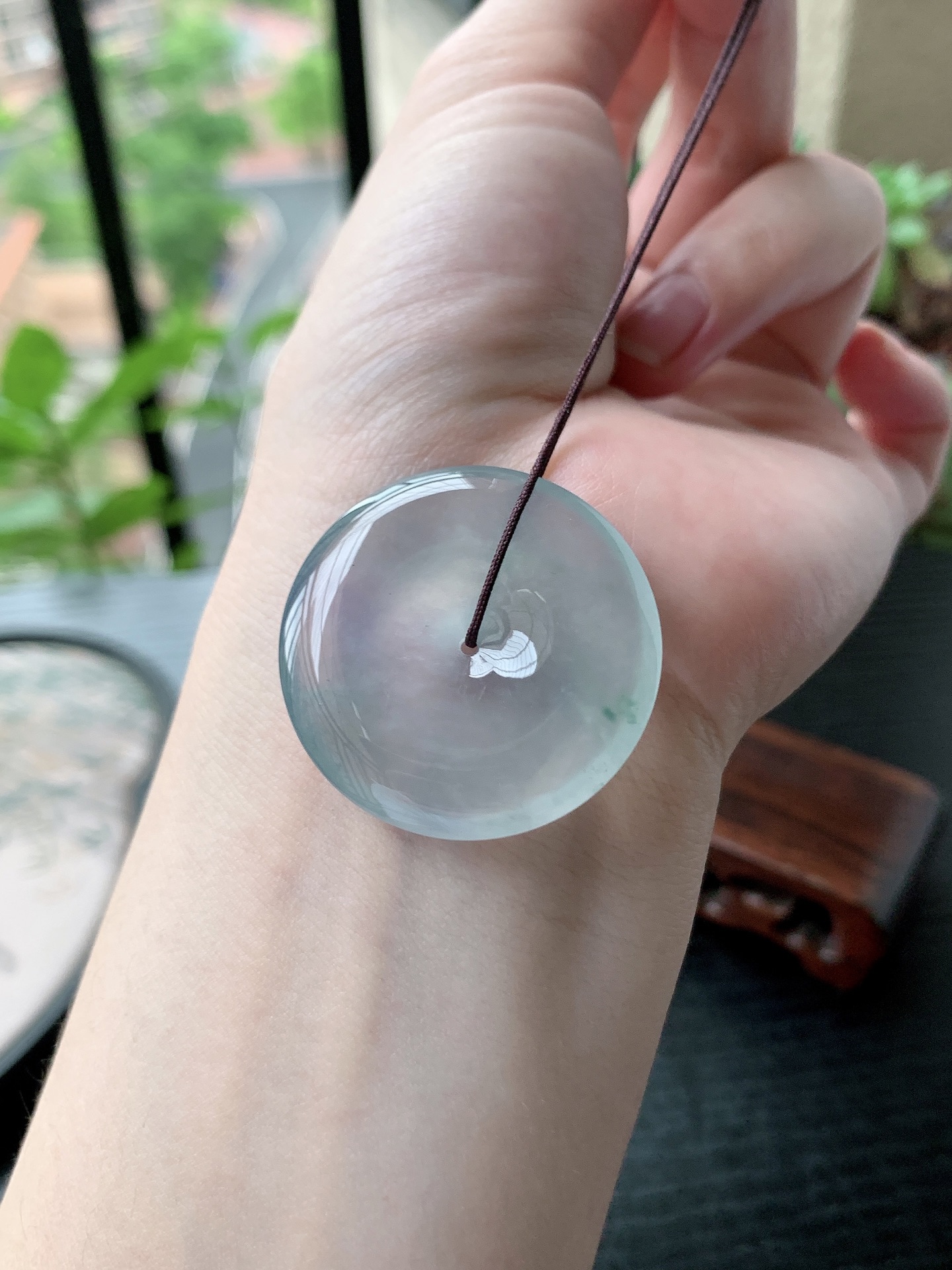 老坑冰种胶感冰春带彩起刚性平安扣吊坠,裸石尺寸:33.6-6.2mm