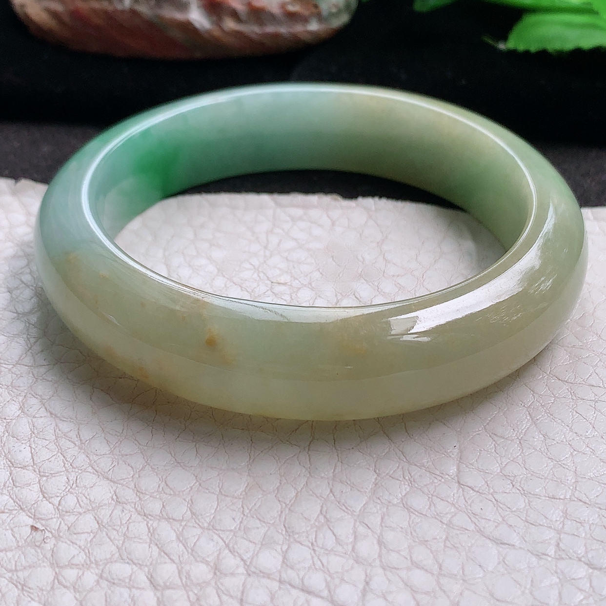 h实拍55.8*13.5*8.8招财镯 缅甸翡翠a货玉手镯三彩水润宽边珠宝玉手环