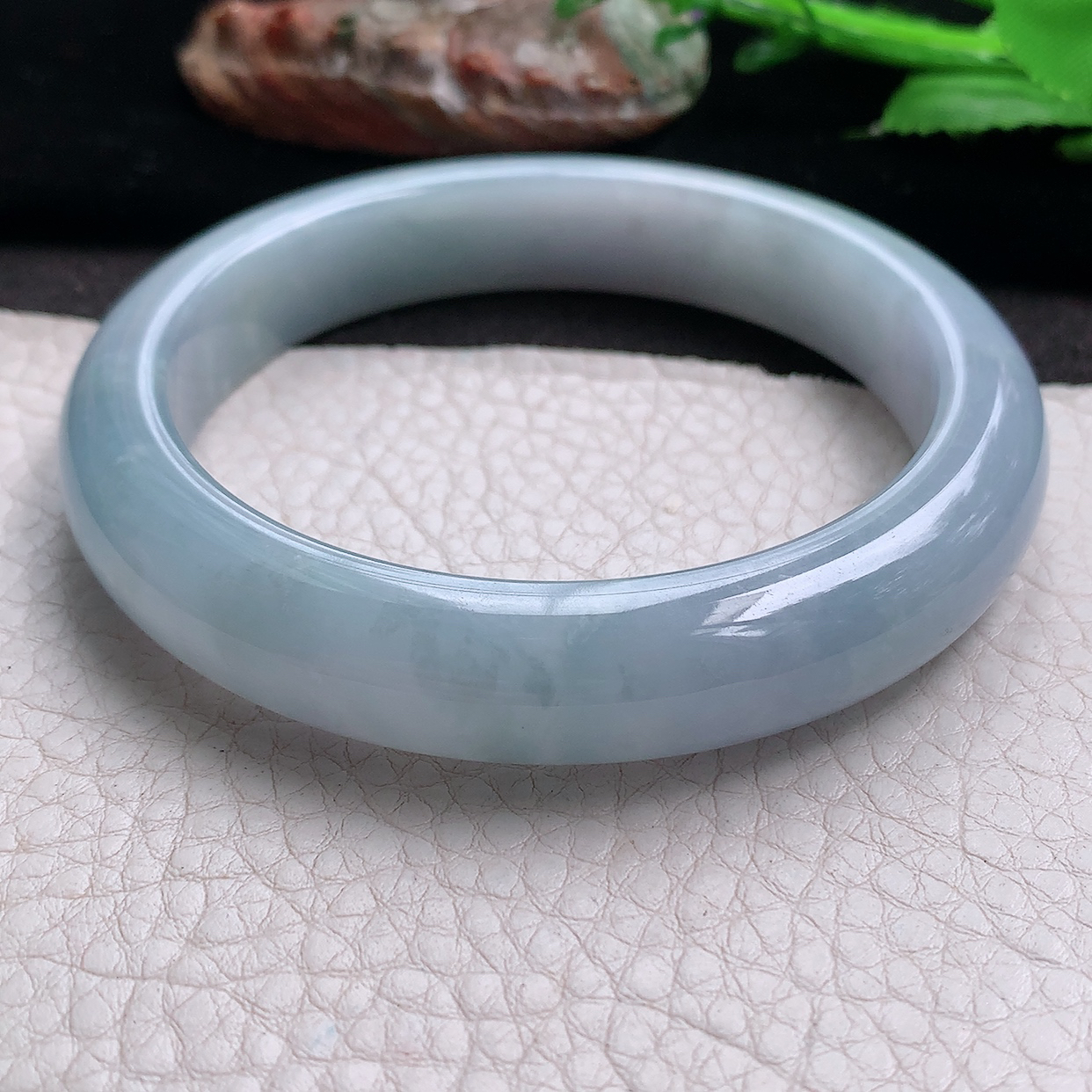 yh大圈口63*13*9.3平安镯 缅甸翡翠a货玉手镯淡冰紫宽边珠宝玉手环