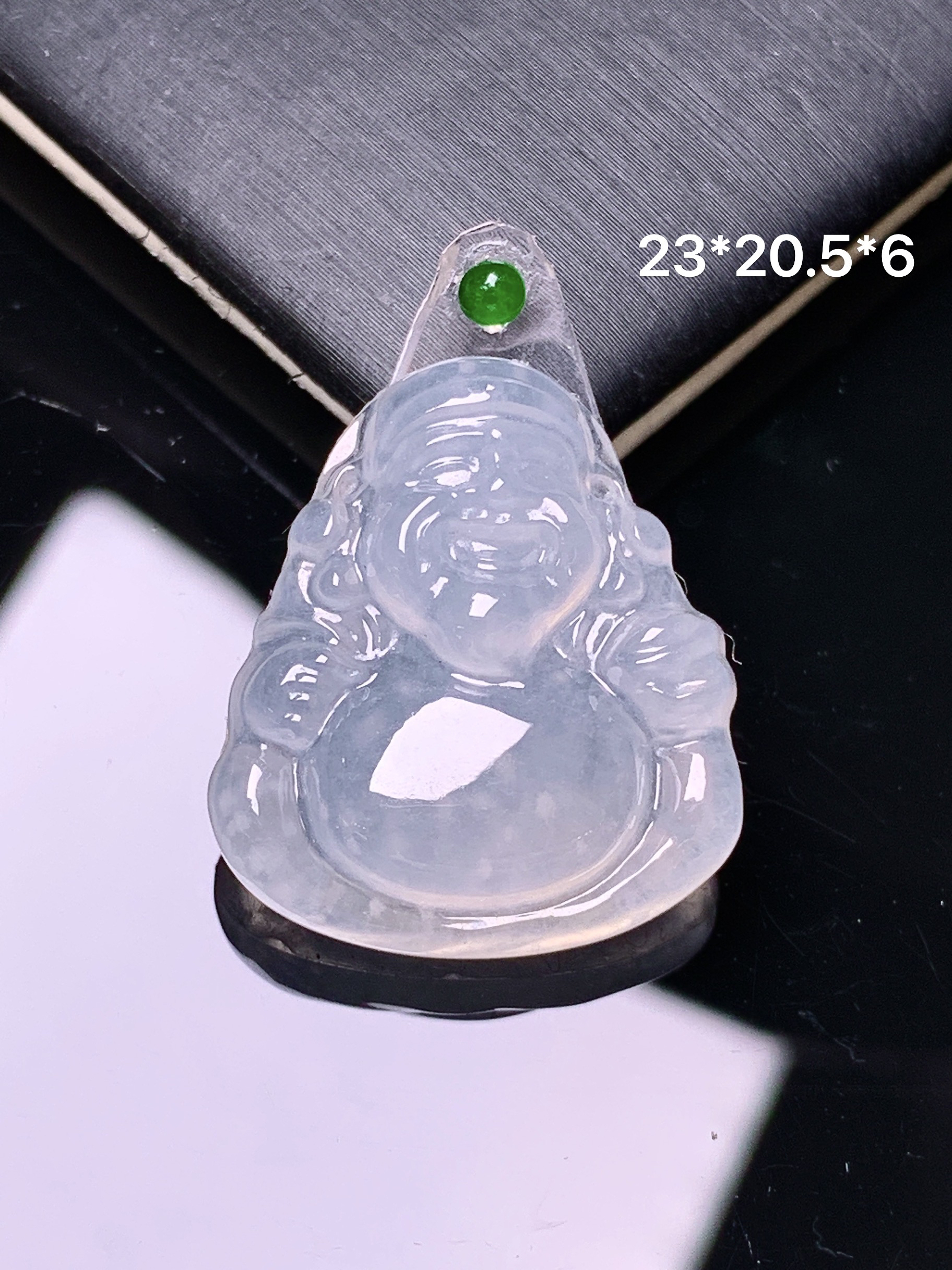 镶嵌款 冰种财神吊坠 玉质细腻 色泽艳丽清新 水润亮眼 整体尺寸23*20.5*6 2x