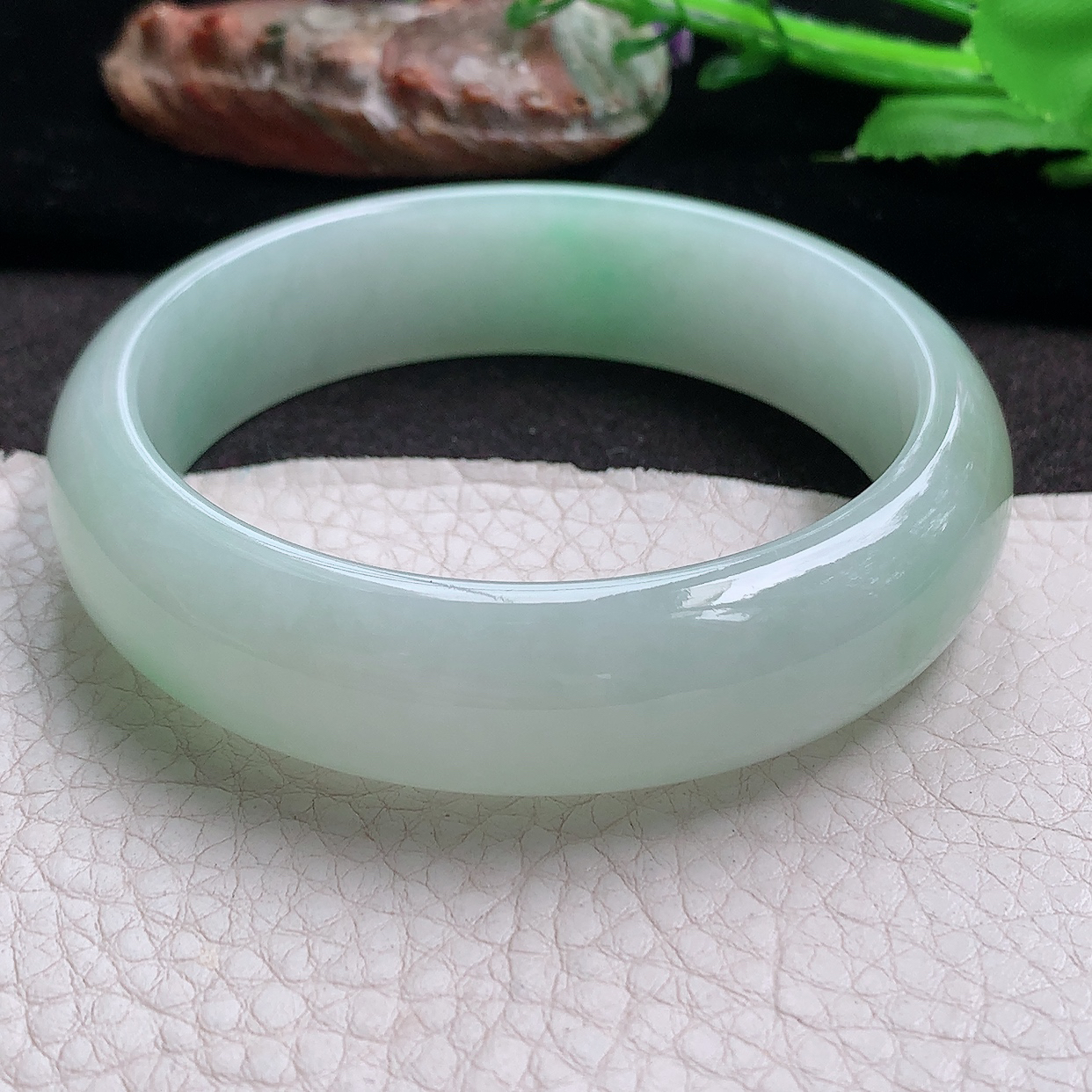 ee实拍59*16*7.8轮胎镯 缅甸翡翠a货玉手镯冰晴宽边珠宝玉手环