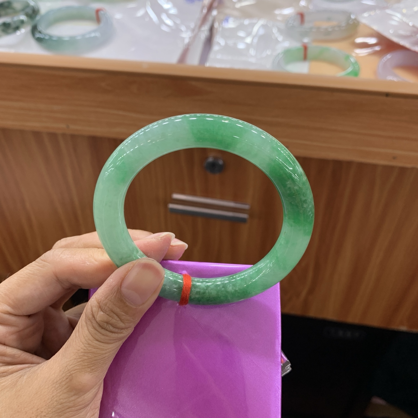 051819JM 满色圆条翡翠手镯 54.9-9.9