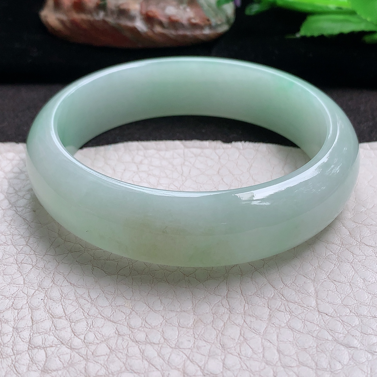 ee实拍59*16*7.8轮胎镯 缅甸翡翠a货玉手镯冰晴宽边珠宝玉手环