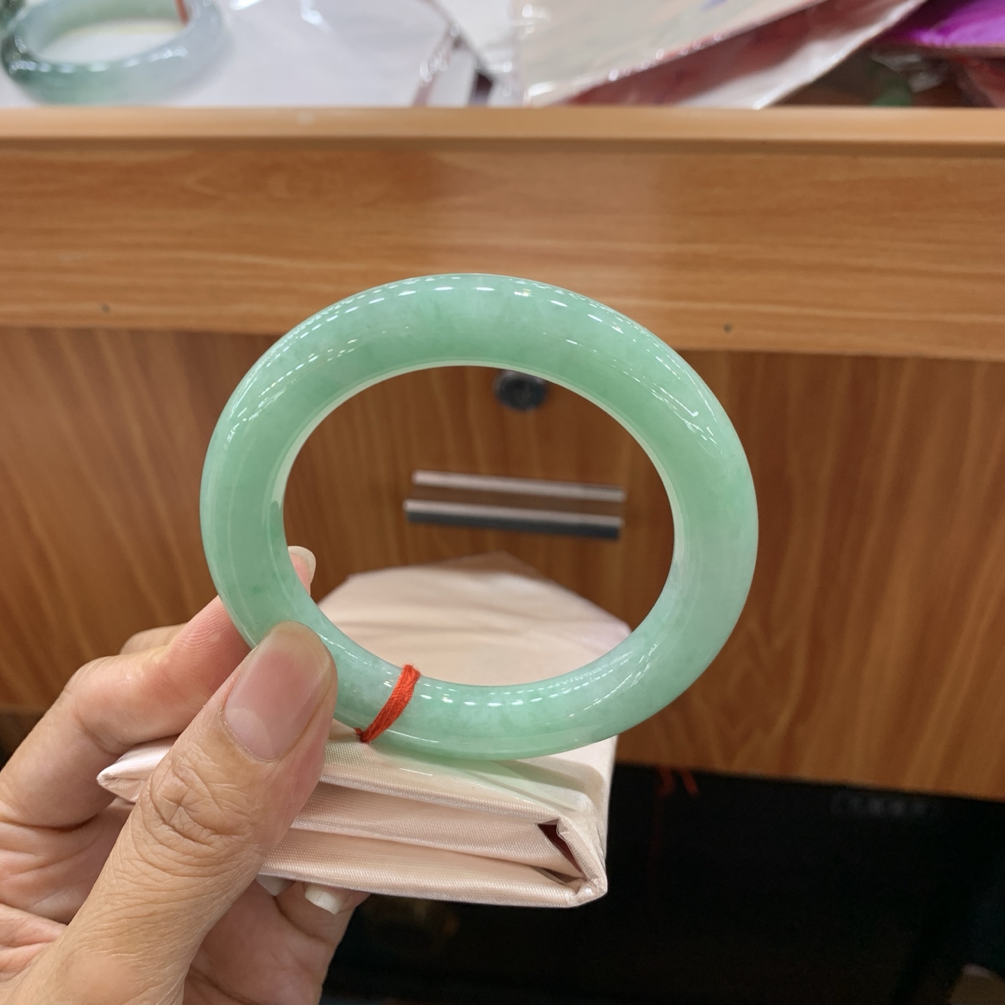 051816MMJ 满绿圆条翡翠手镯 55.1-11-11.2