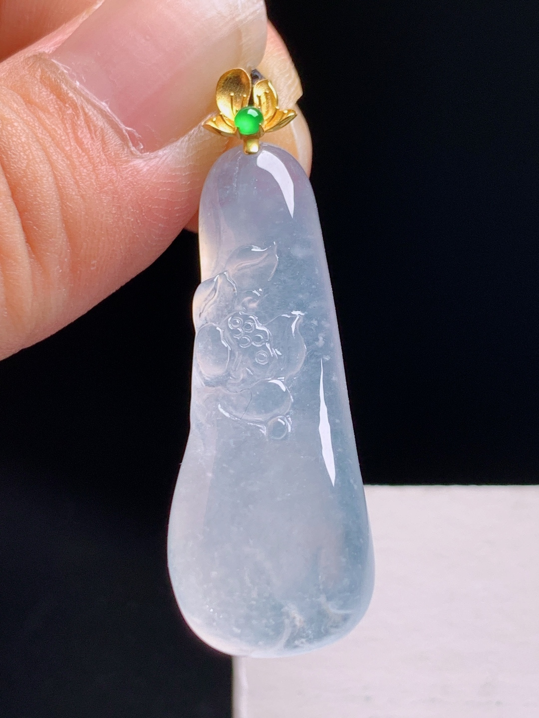 福瓜莲花吊坠，纯净通透，莲心不染，清净安然