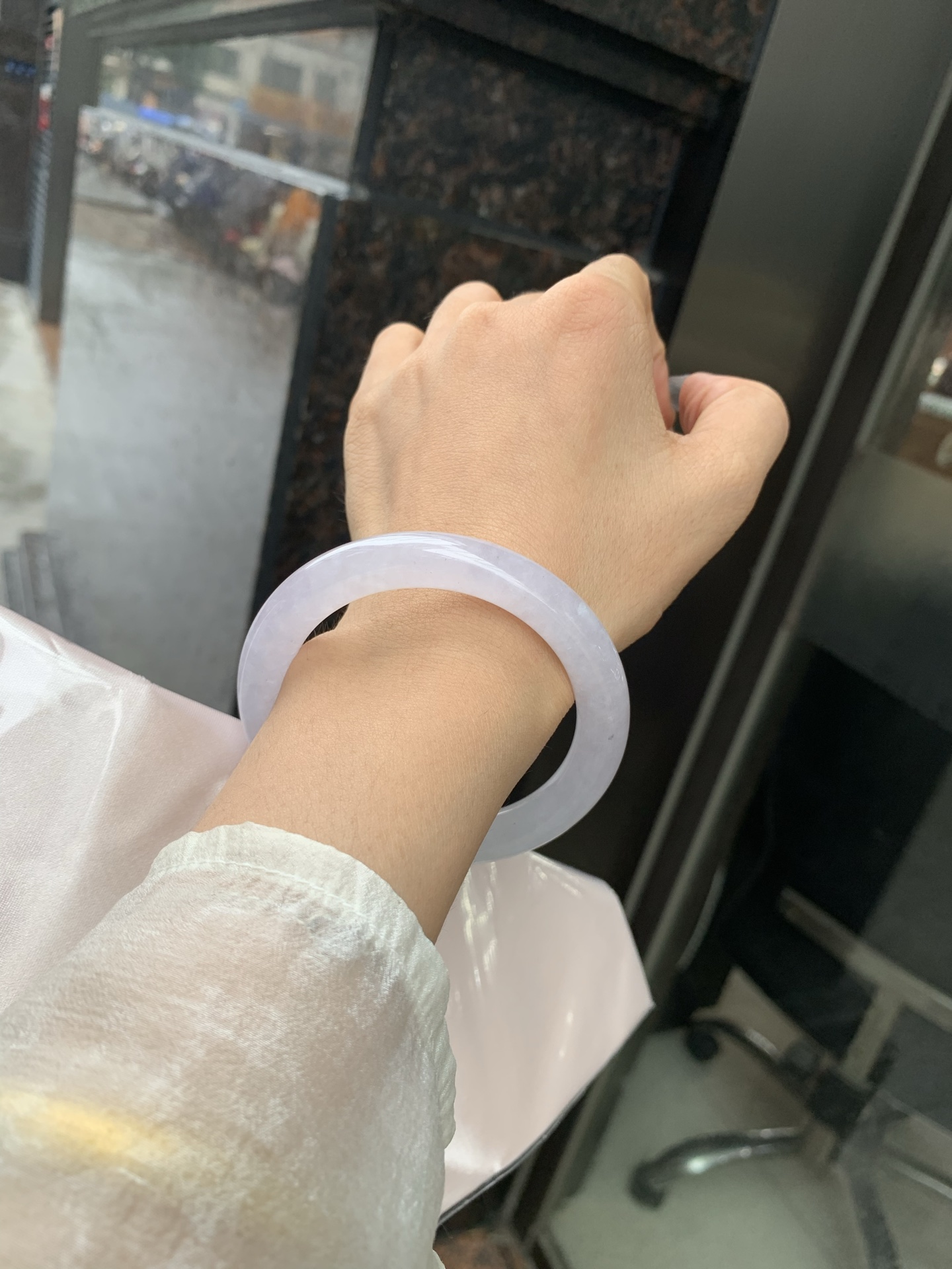 冰粉圆条 55.4-9.4-9.8 0519-N753 打灯细纹，底妆冰润细腻，淡淡梦幻粉色调，让浪漫有了具象化，酥粉盈韧，温柔美人